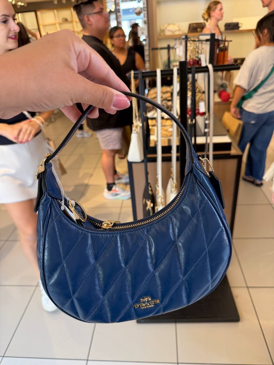BOLSA DE OMBRO COM ALÇA EXTRA