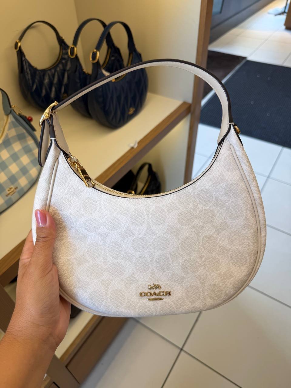 BOLSA DE OMBRO COM ALÇA EXTRA
