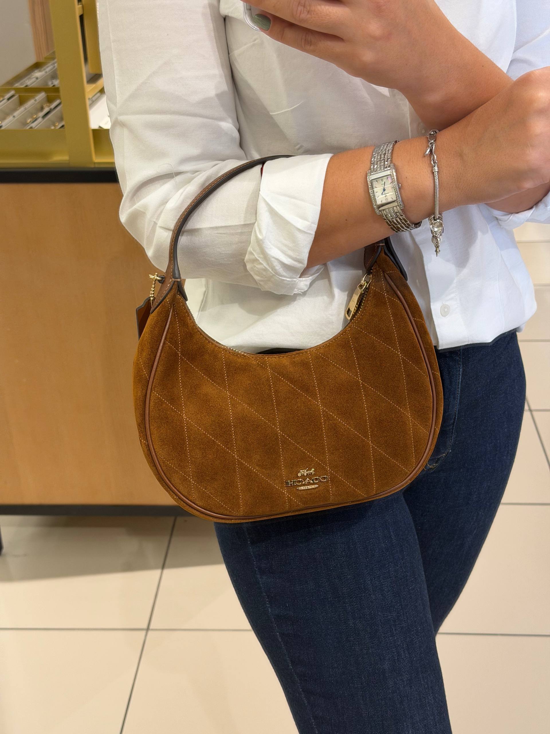 BOLSA DE OMBRO COM ALÇA EXTRA