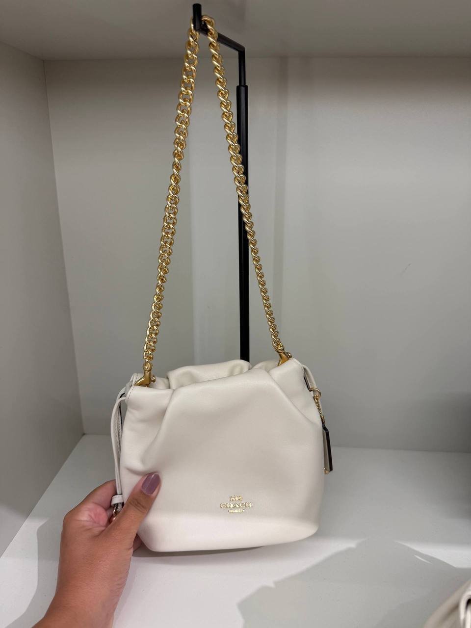 BOLSA DE OMBRO COM ALÇA EXTRA