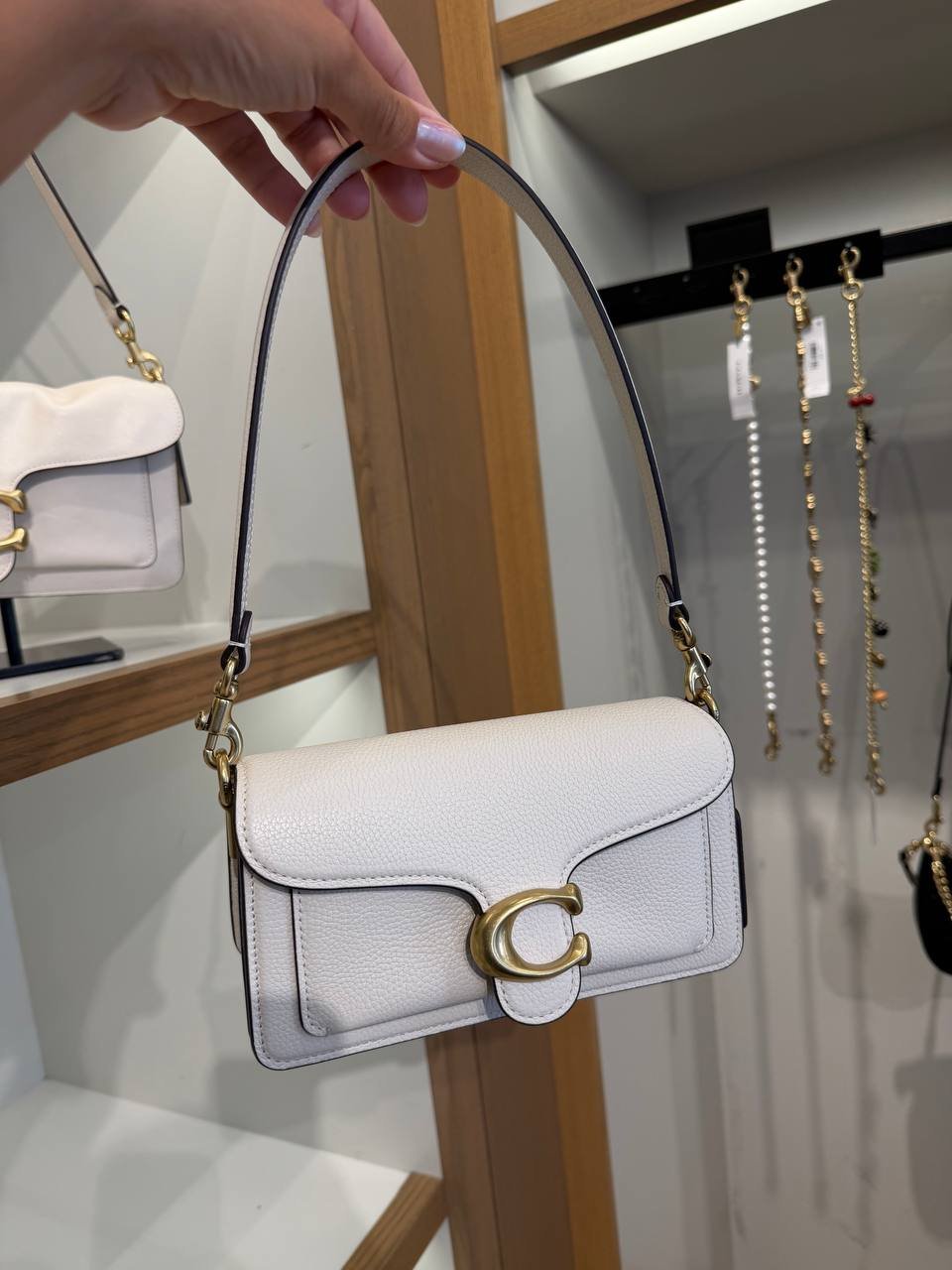 BOLSA DE OMBRO COM ALÇA EXTRA