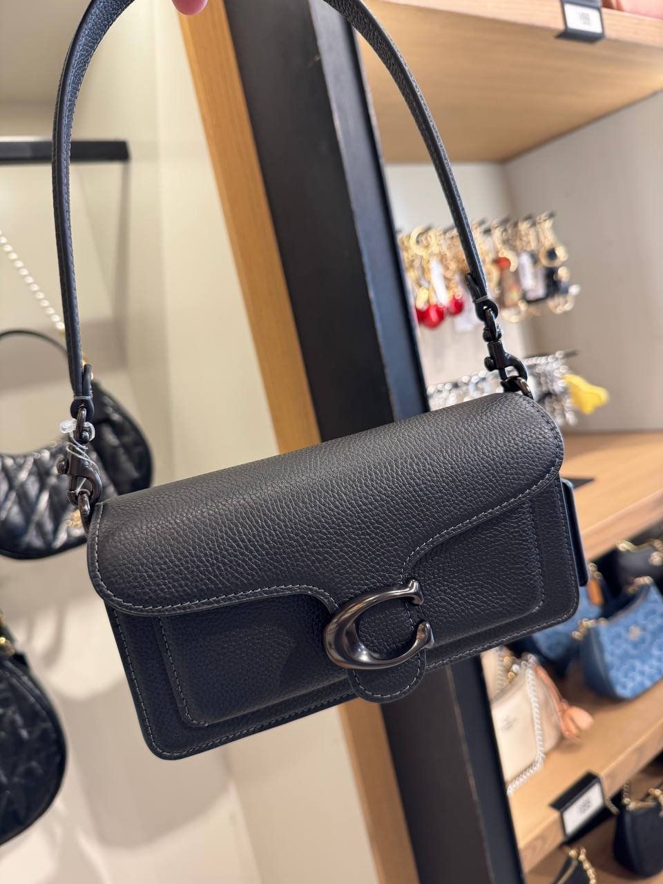 BOLSA DE OMBRO COM ALÇA EXTRA