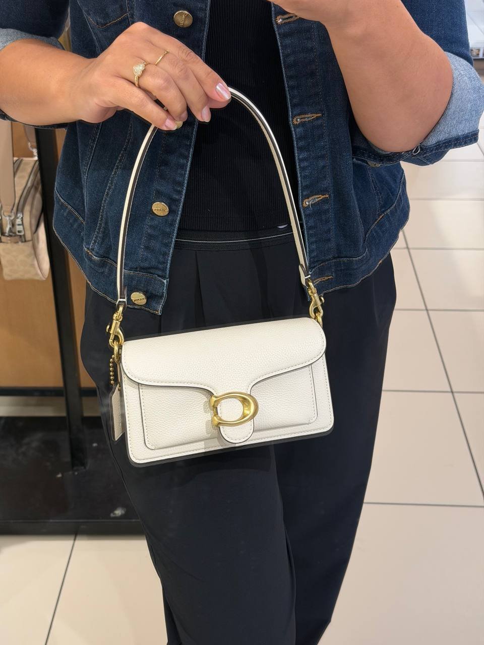 BOLSA DE OMBRO COM ALÇA EXTRA