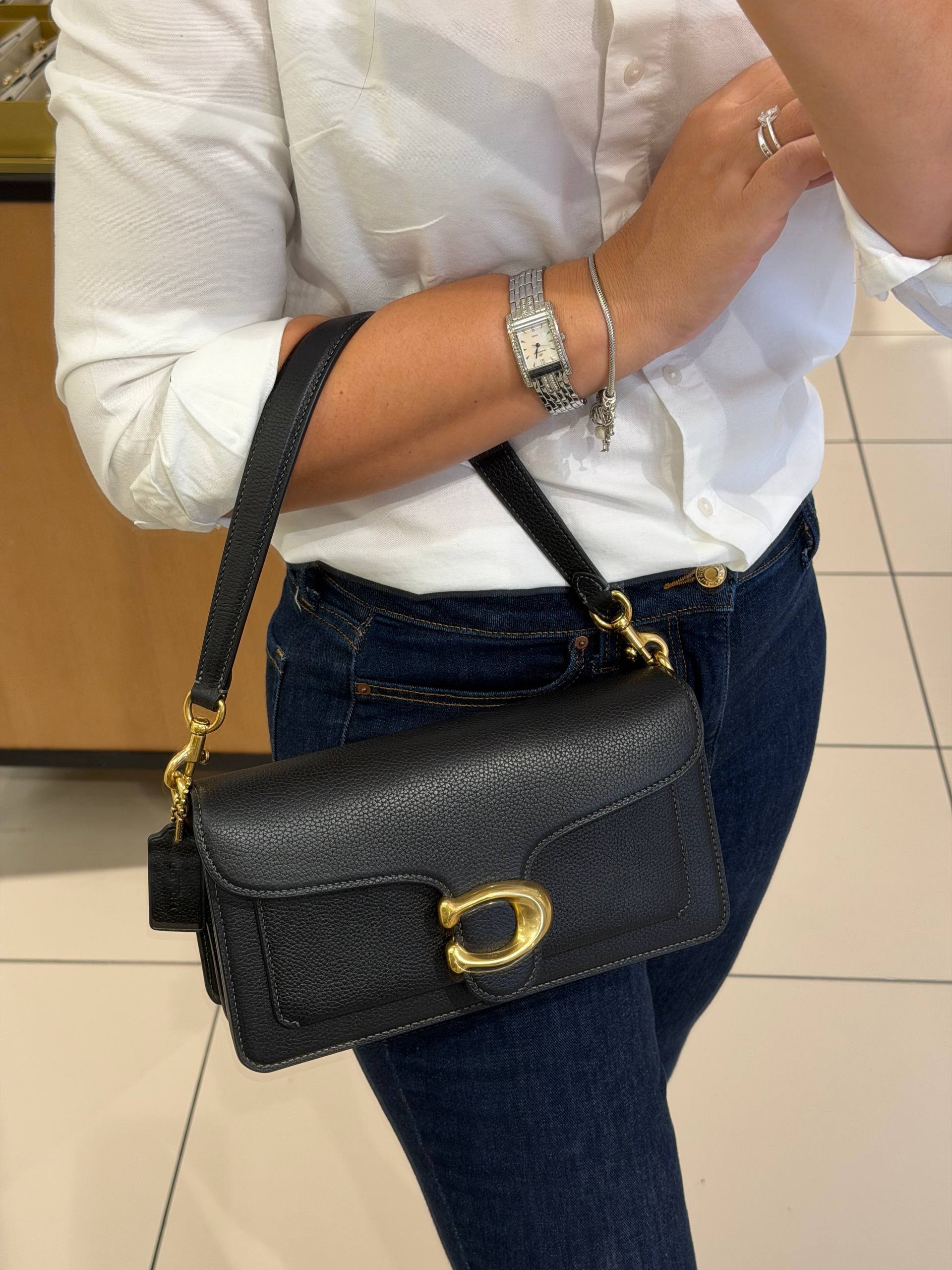 BOLSA DE OMBRO 
 COM ALÇA EXTRA