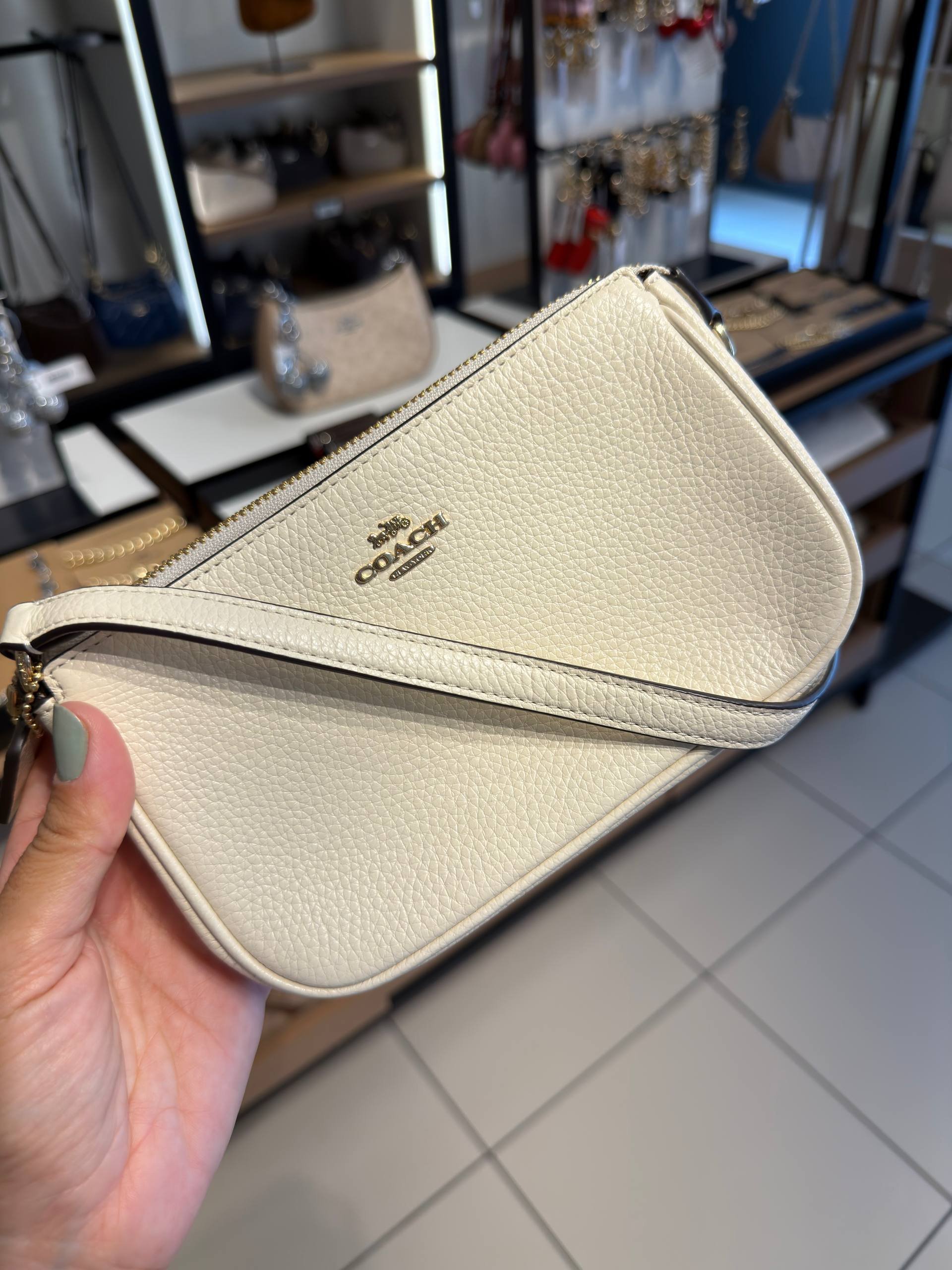 BOLSA DE OMBRO MINI - NOLITA 19