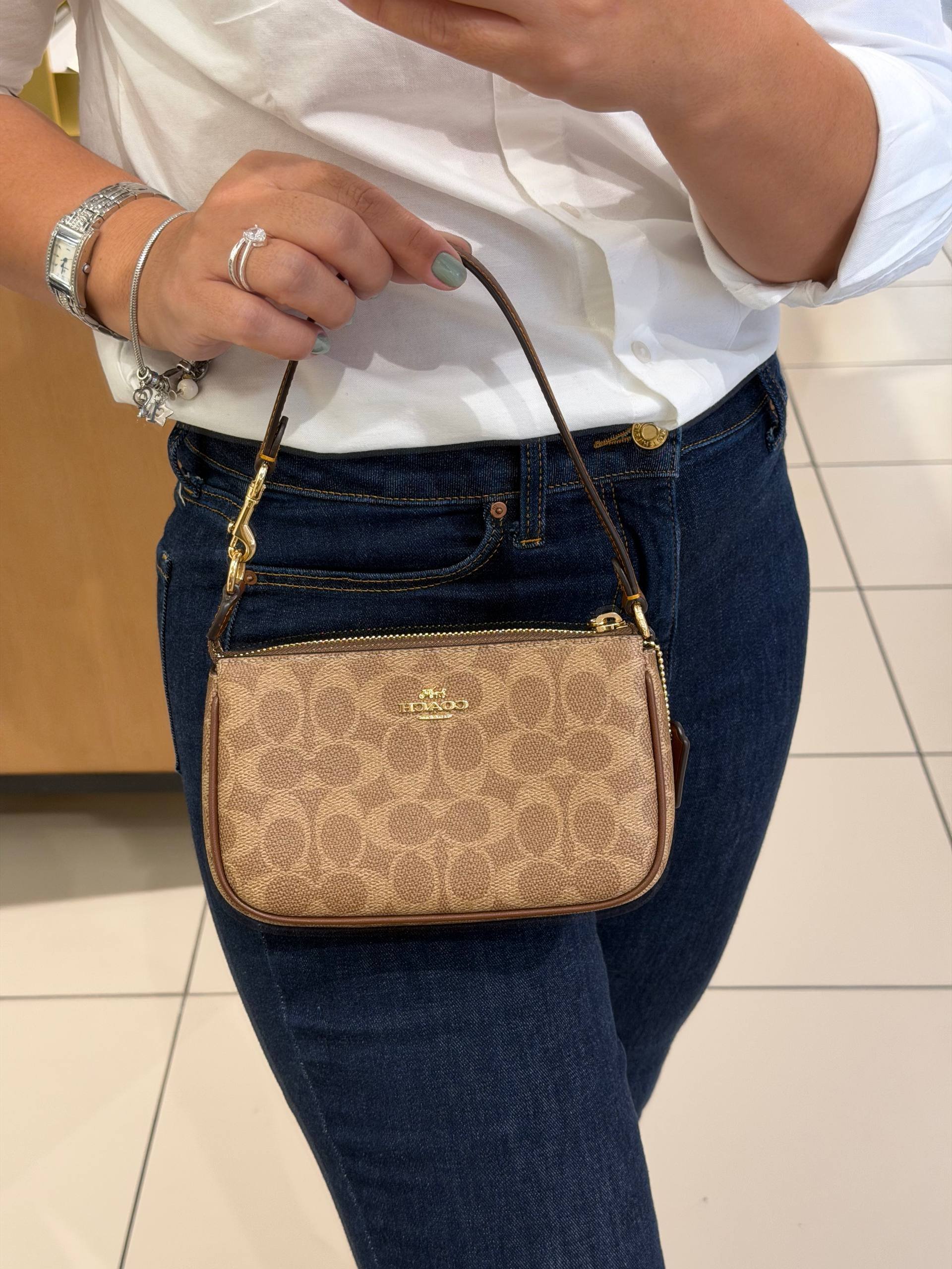 BOLSA DE OMBRO MINI - NOLITA 19