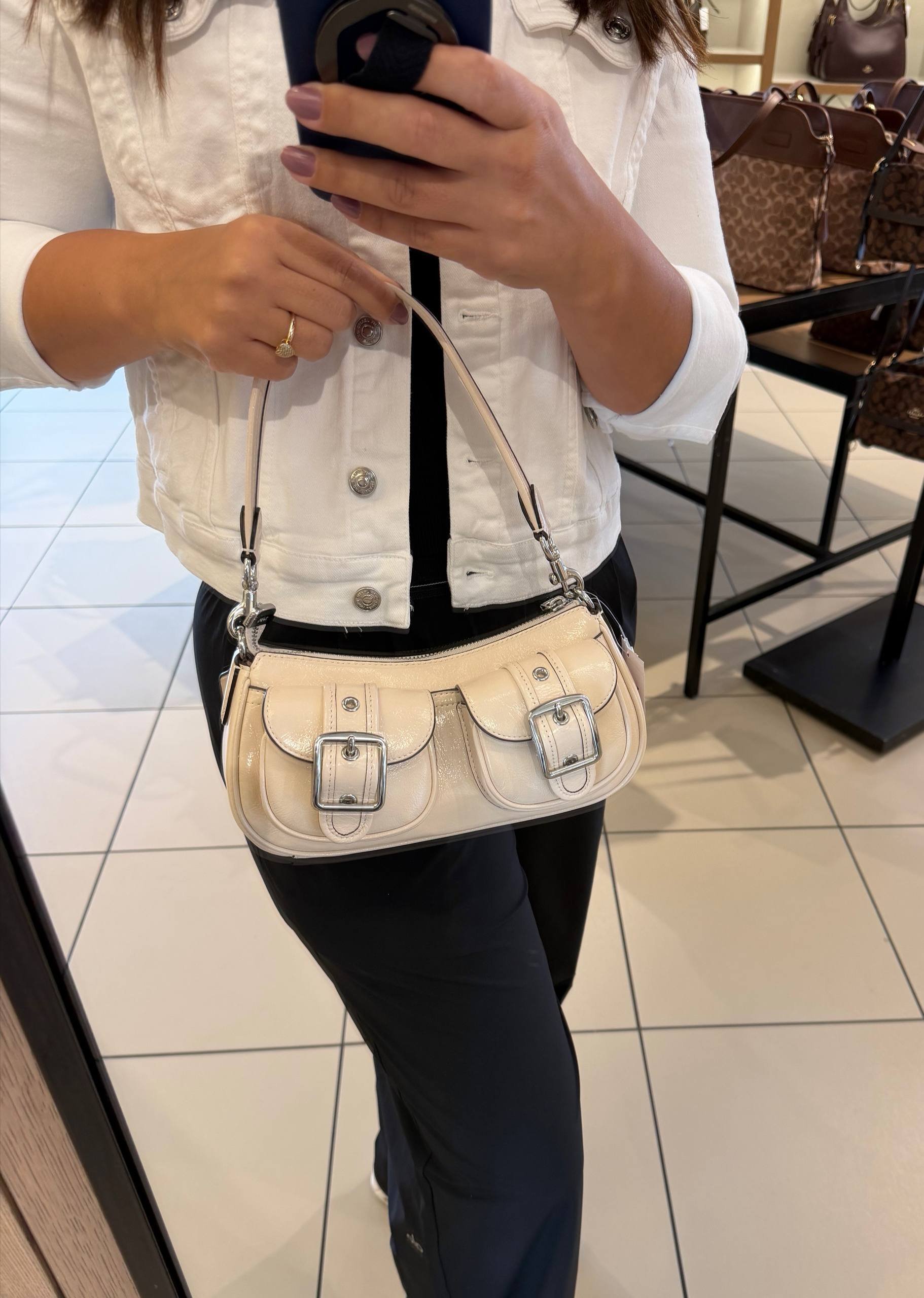 BOLSA DE OMBRO COM ALÇA EXTRA