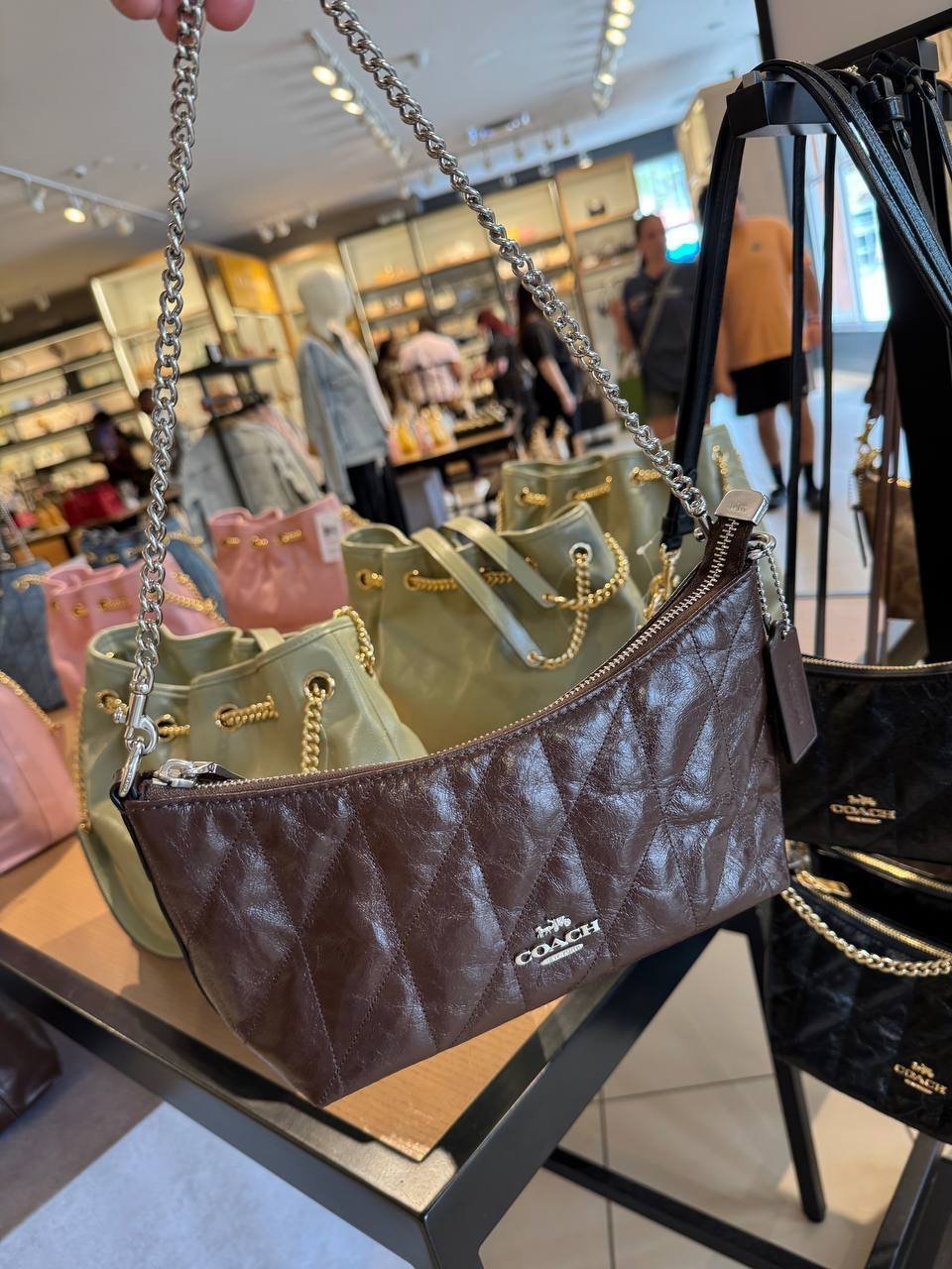BOLSA DE OMBRO COM ALÇA EXTRA REGULÁVEL