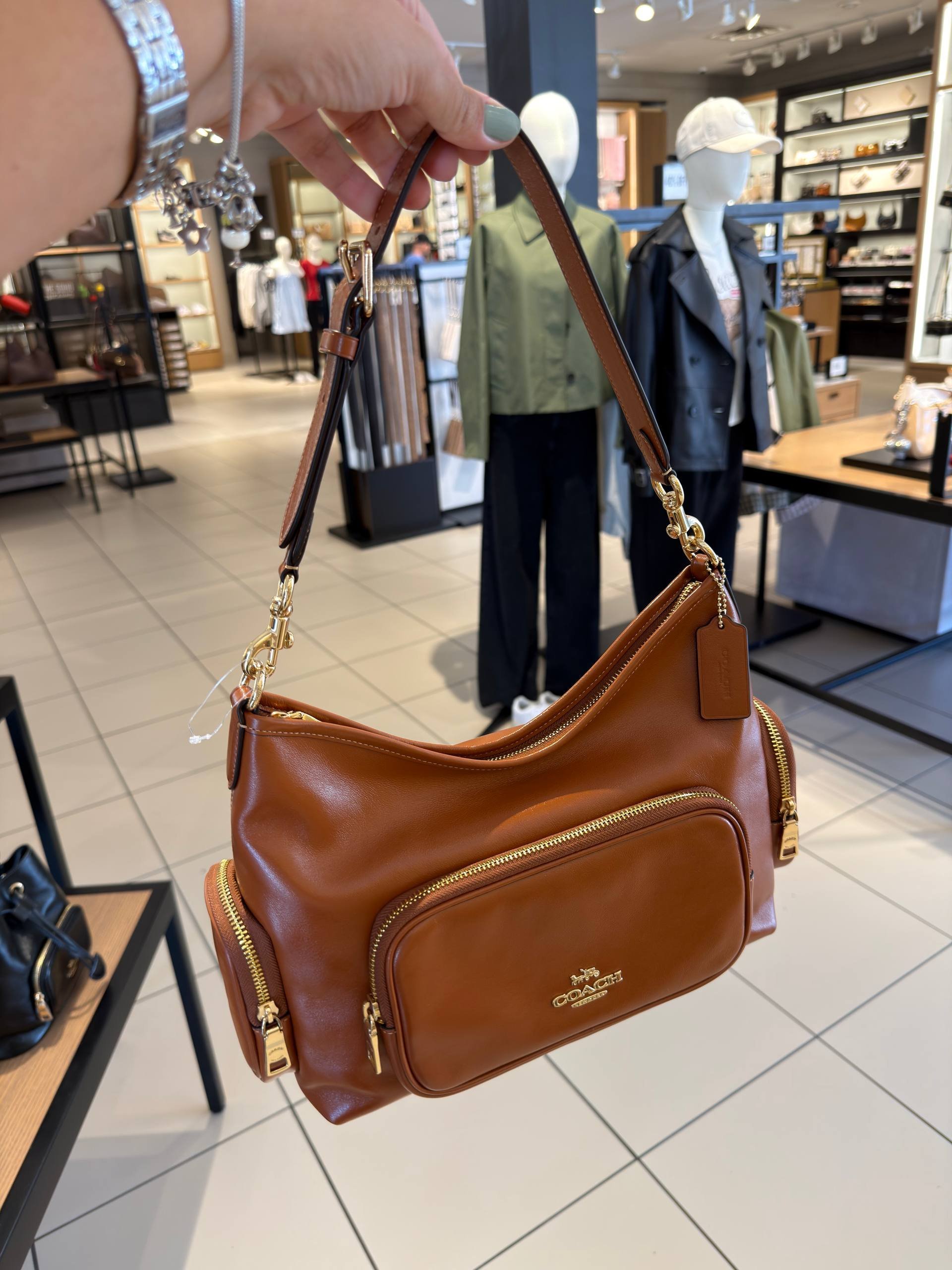 BOLSA DE OMBRO COM ALÇA EXTRA