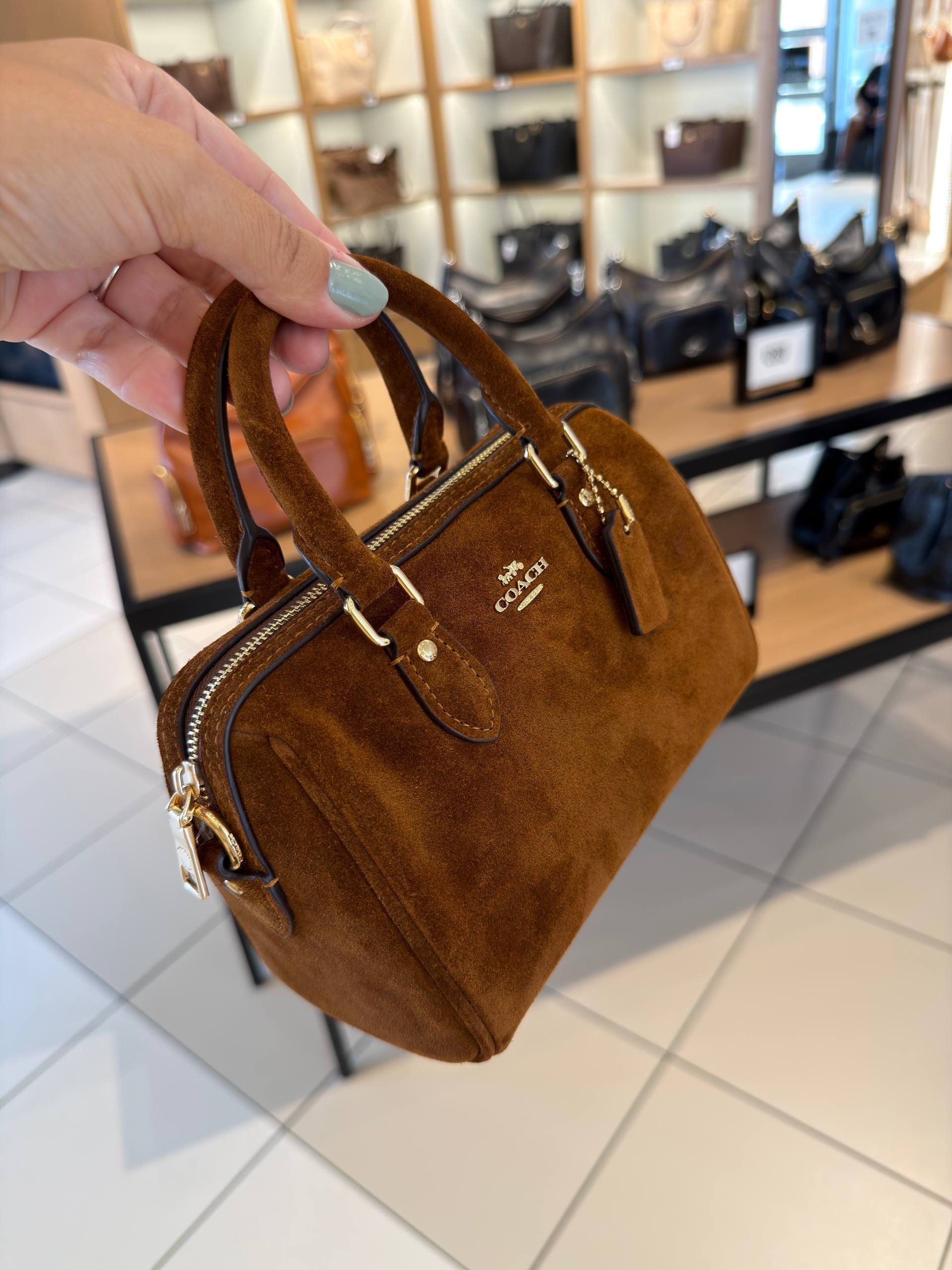 BOLSA DE MÃO MINI COM ALÇA EXTRA