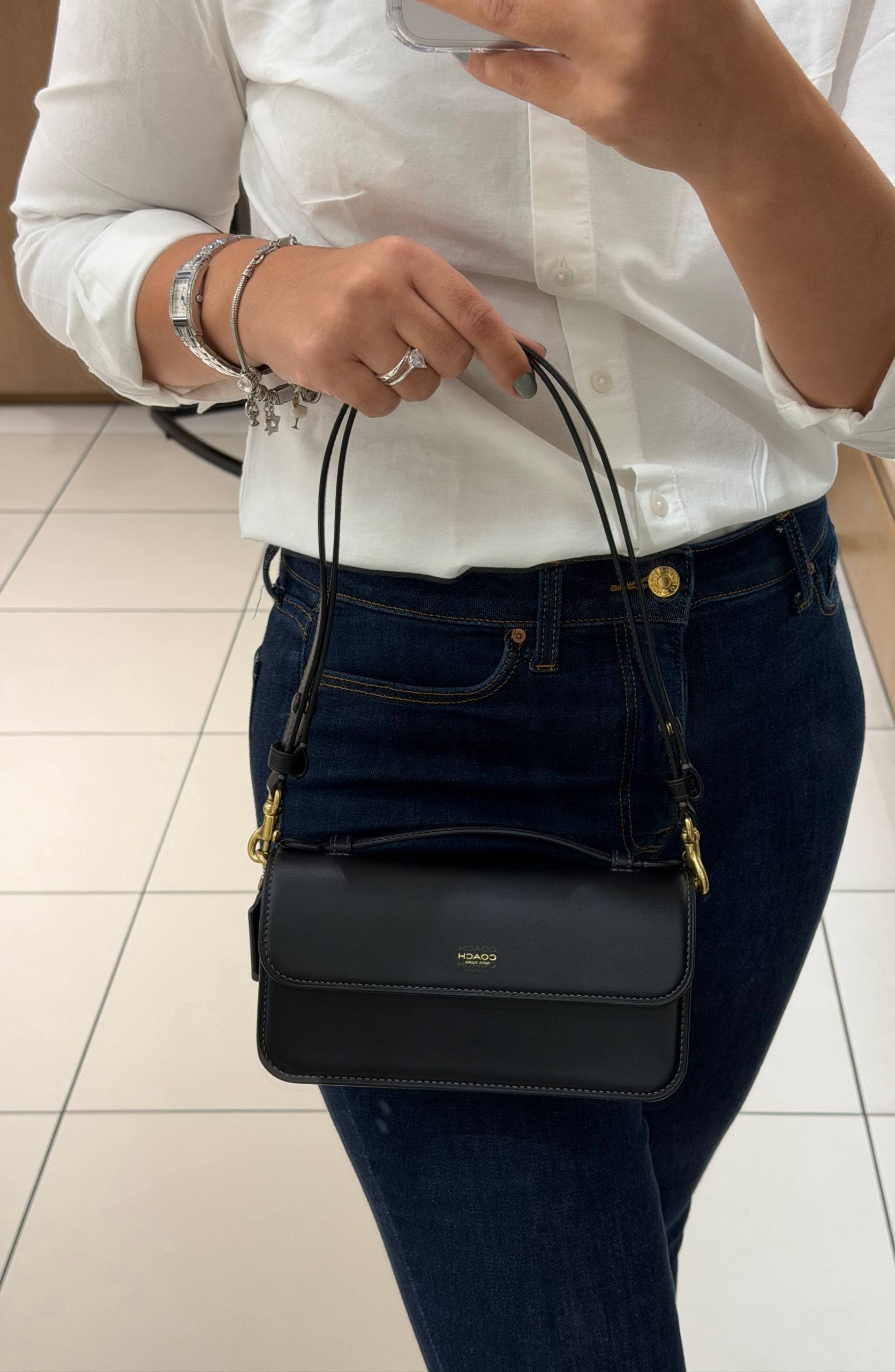 BOLSA DE DE MÃO COM ALÇA EXTRA