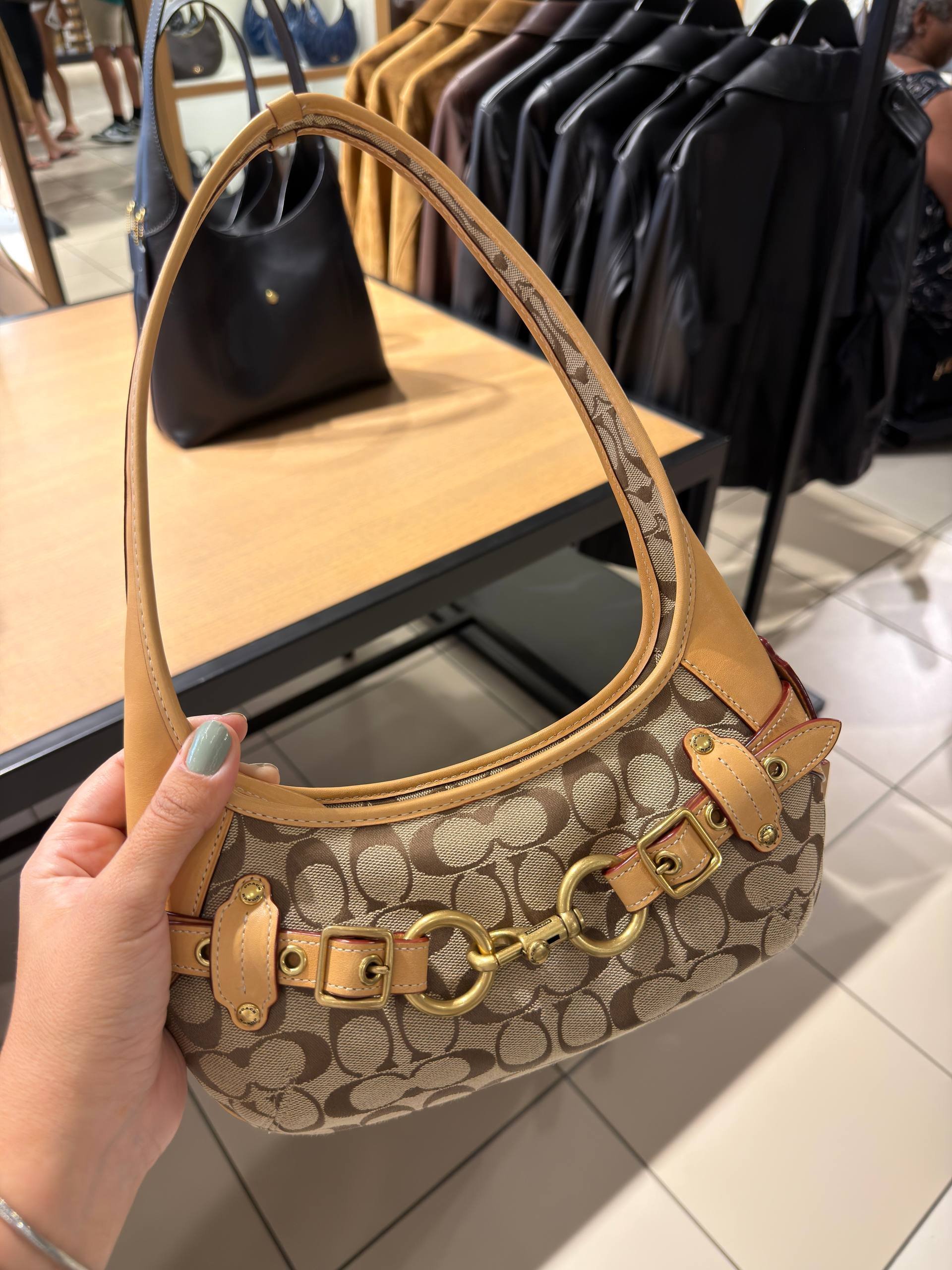 BOLSA DE OMBRO