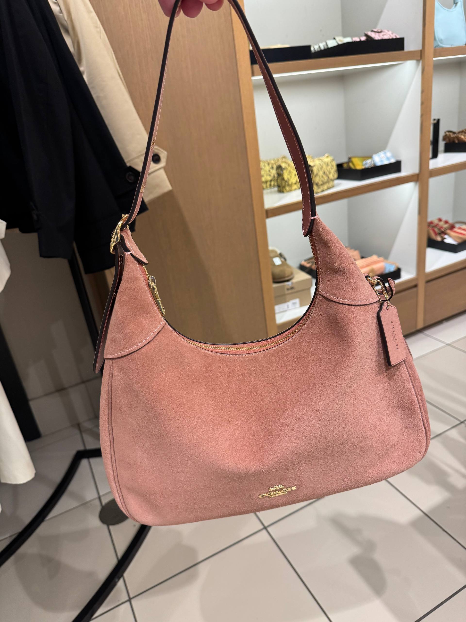 BOLSA DE OMBRO COM ALÇA EXTRA