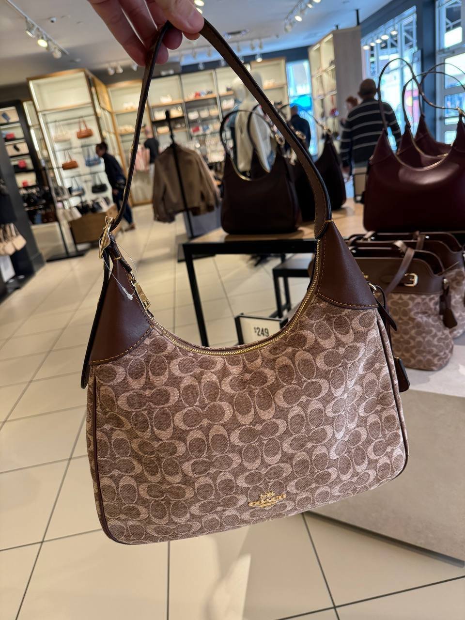 BOLSA DE OMBRO COM ALÇA EXTRA