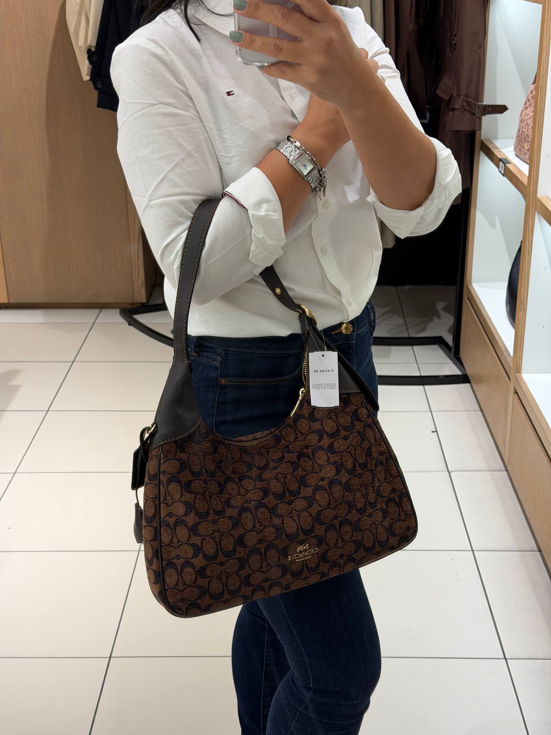 BOLSA DE OMBRO COM ALÇA EXTRA