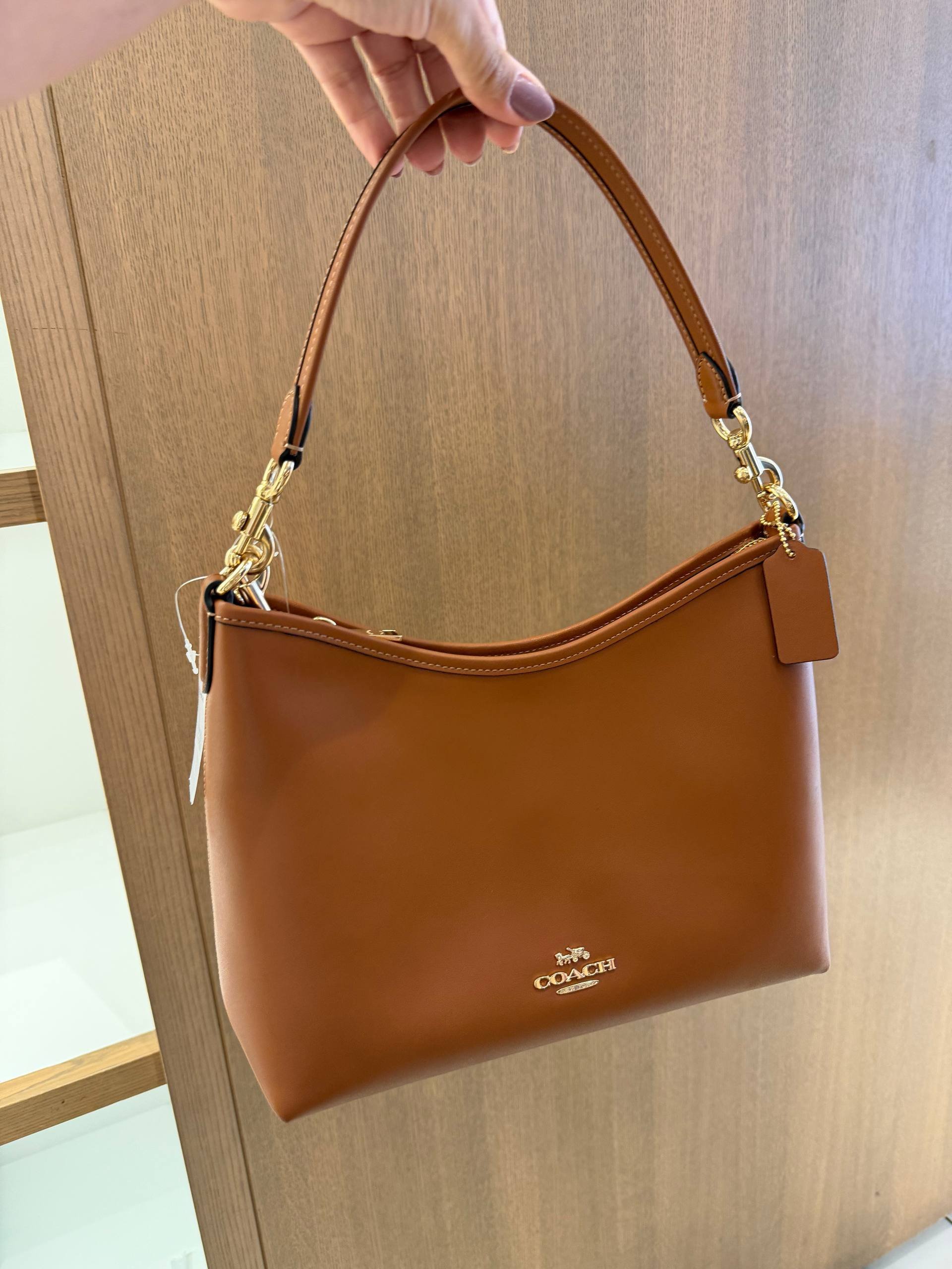 BOLSA DE OMBRO COM ALÇA EXTRA