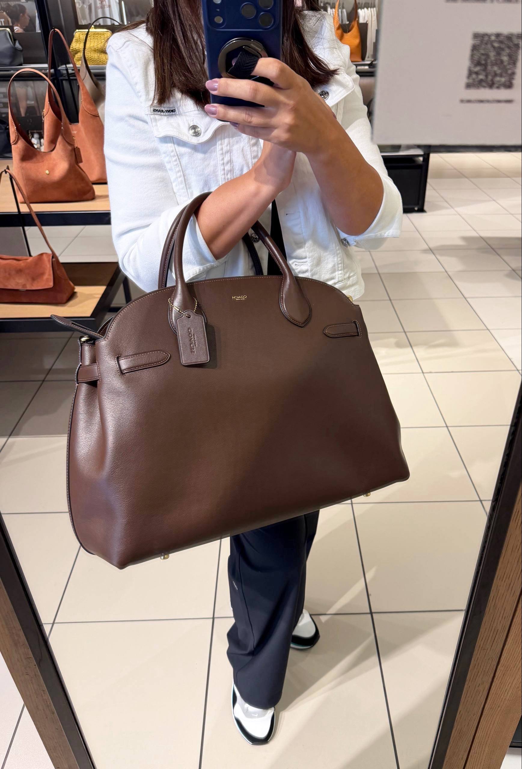 BOLSA DE MÃO COM ALÇA EXTRA