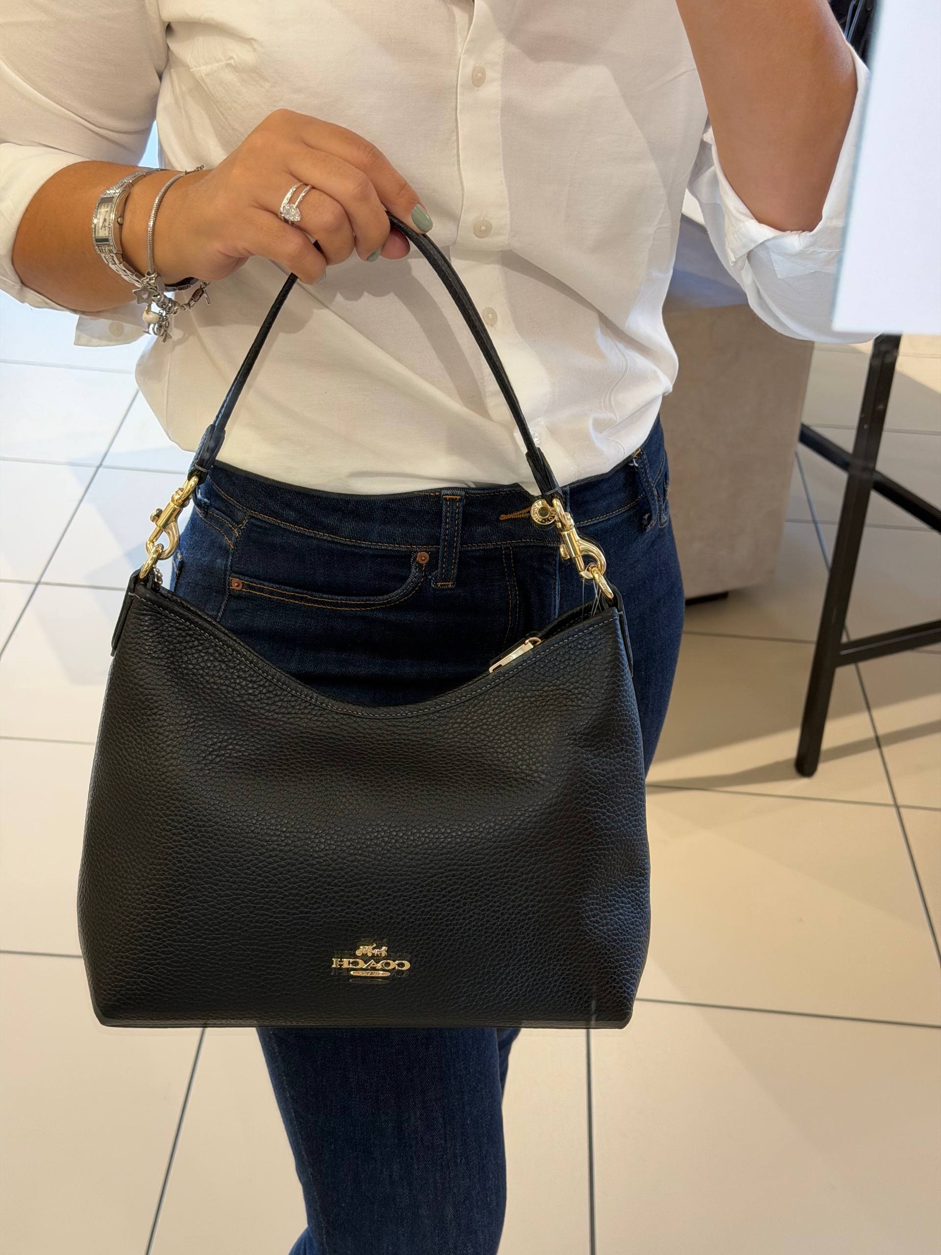 BOLSA DE OMBRO COM ALÇA EXTRA