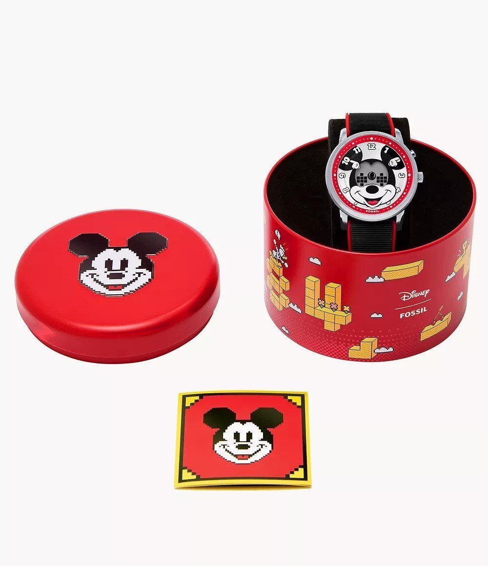 Disney x Fossil Limited-Edition Donald Duck 42mm Big Tic Watch