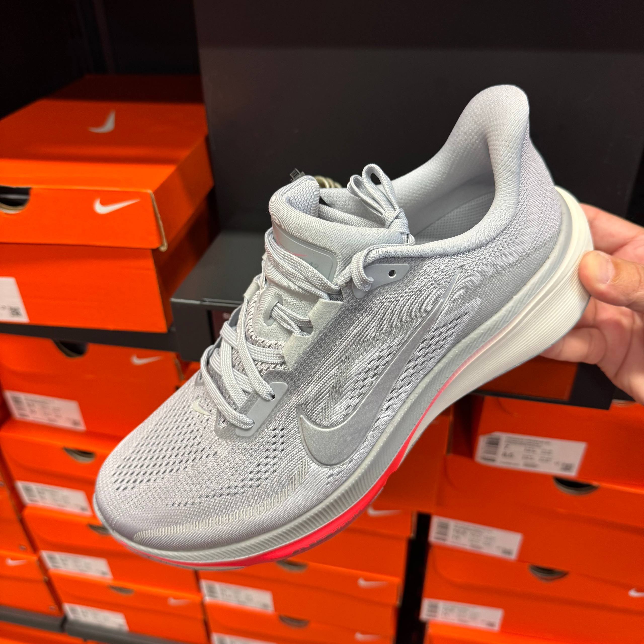 ZOOM PEGASUS 42