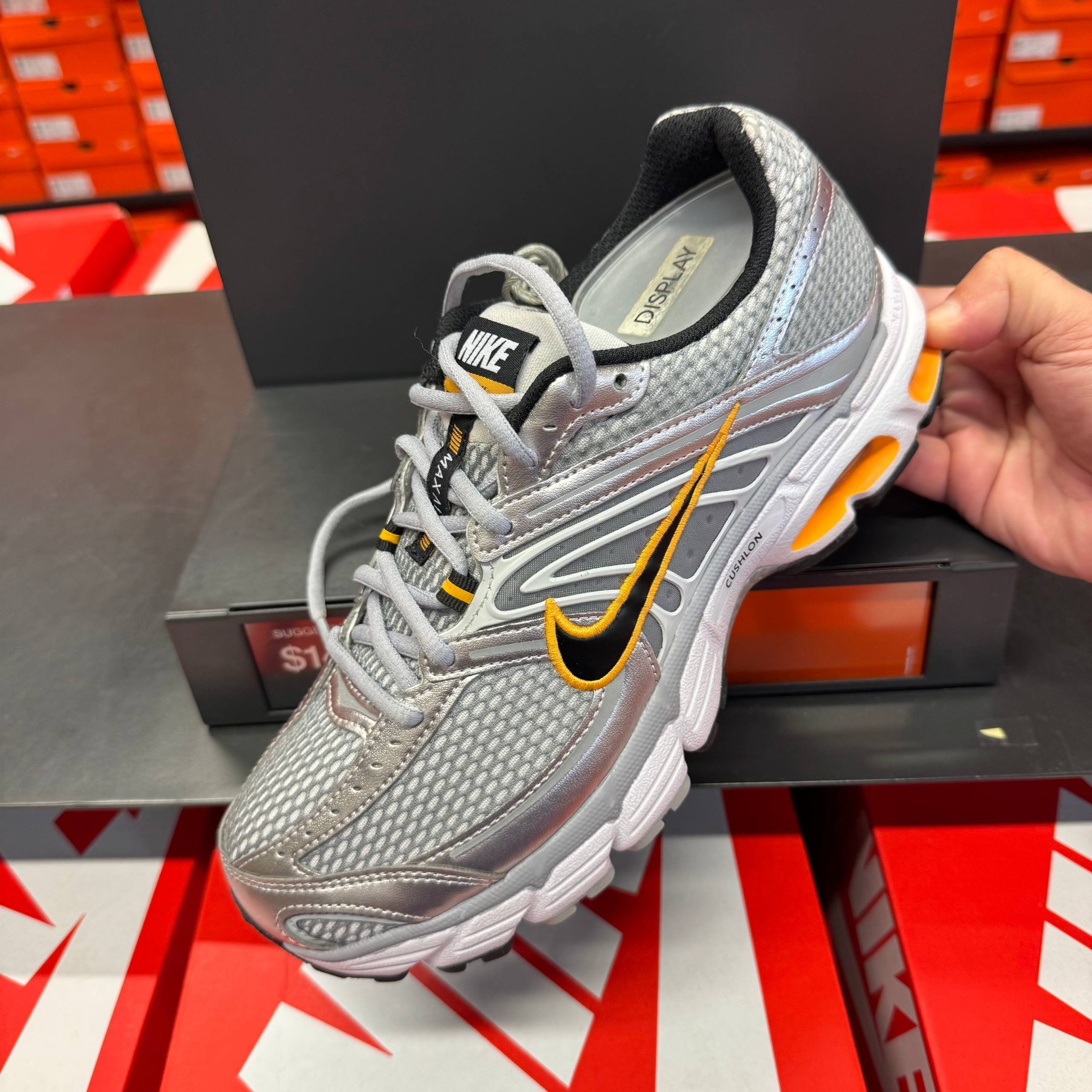 AIR MAX MOTO