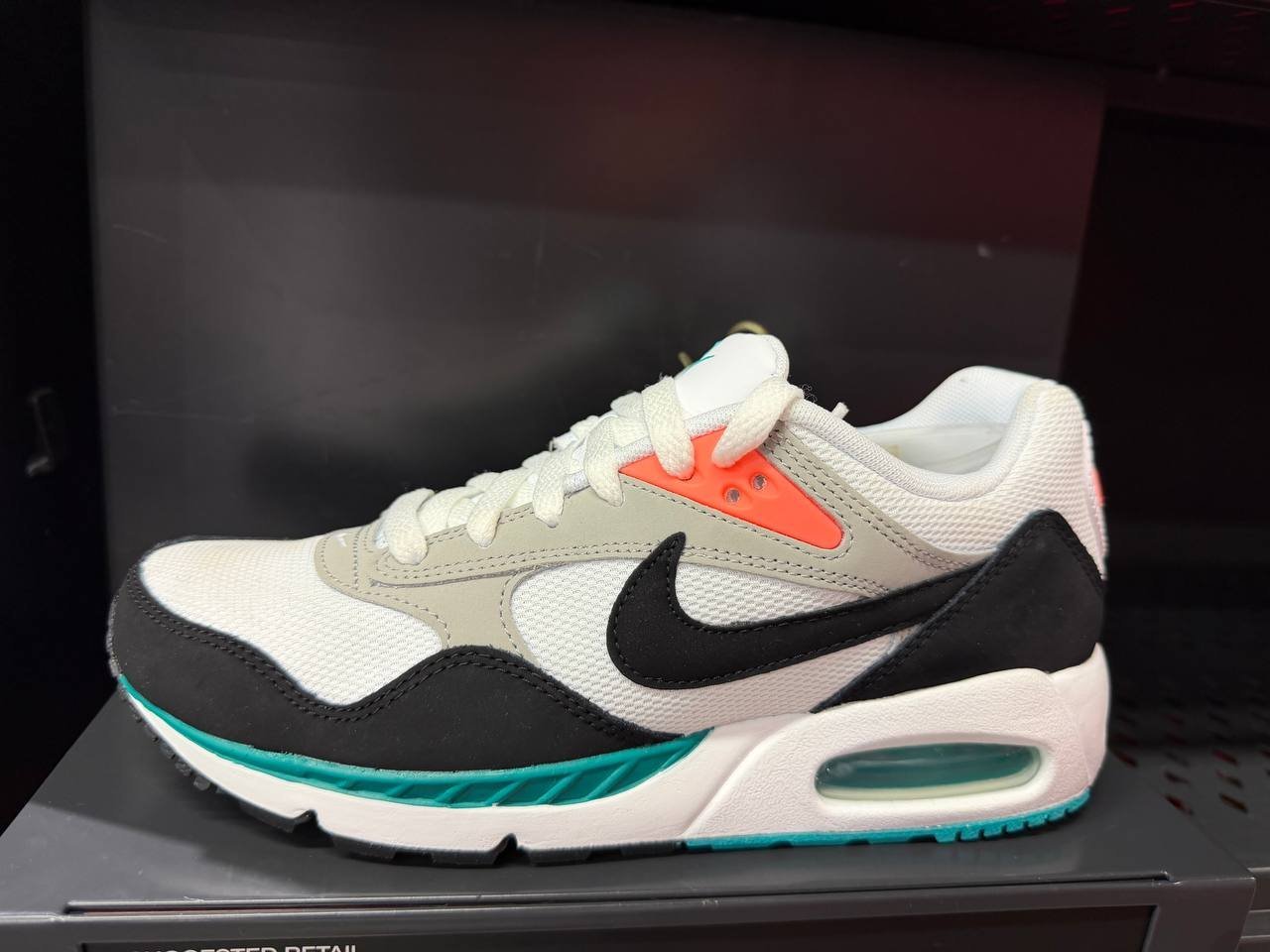 AIR MAX