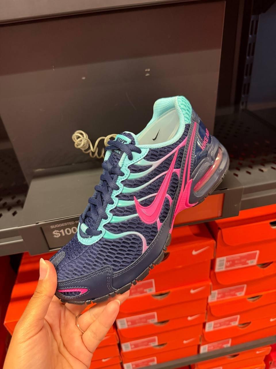 AIR MAX