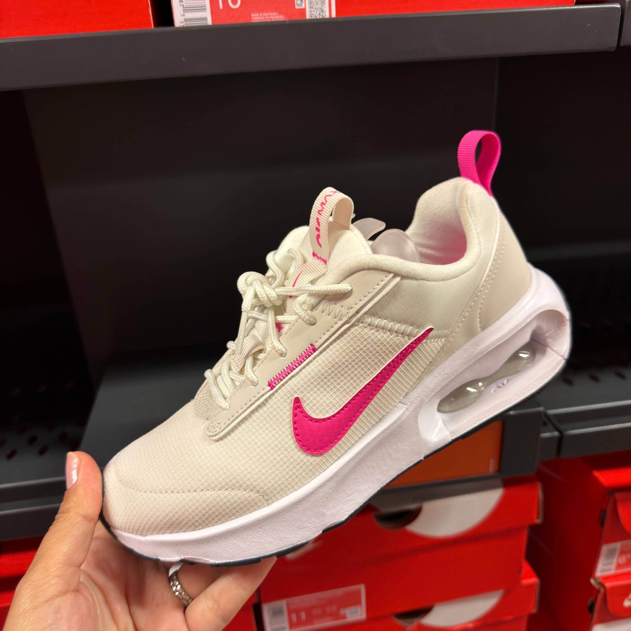 AIR MAX