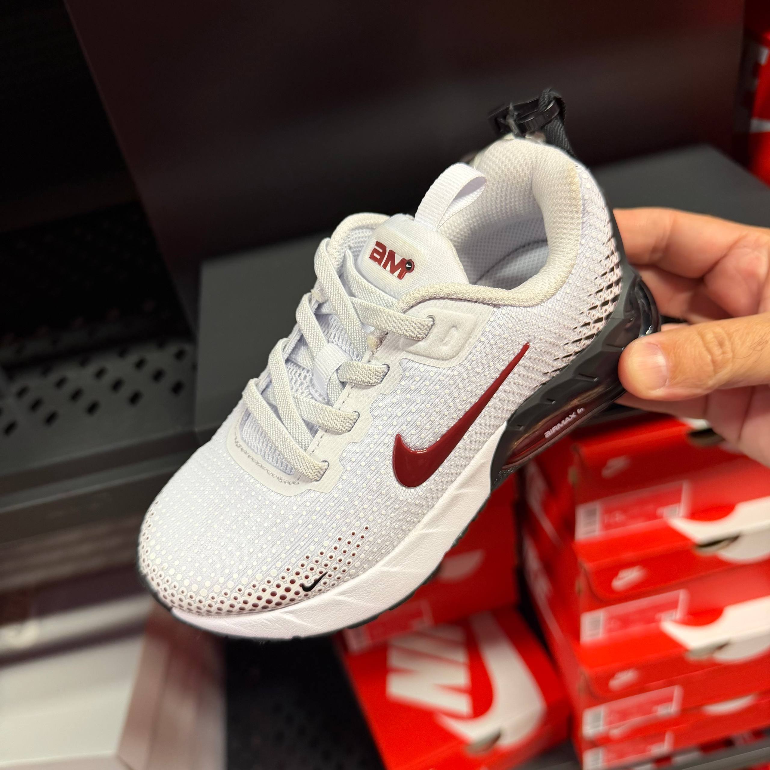 AIR MAX