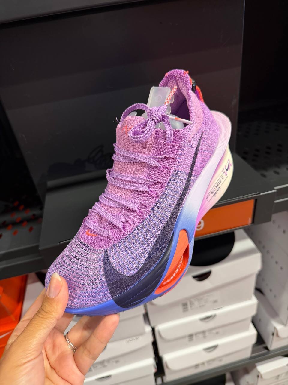 ZOOM ALPHAFLY