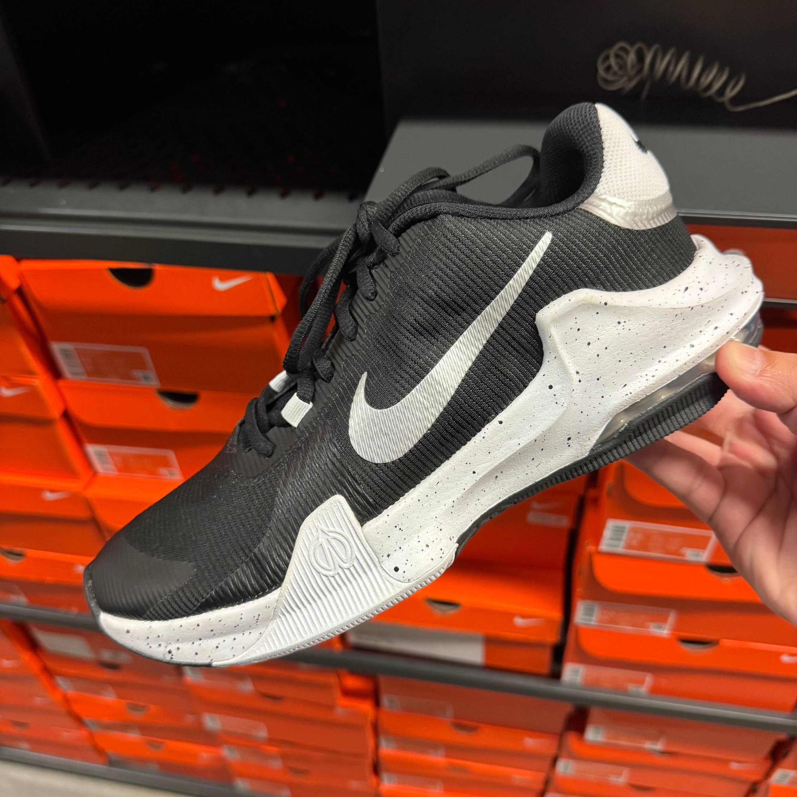 AIR MAX IMPACT