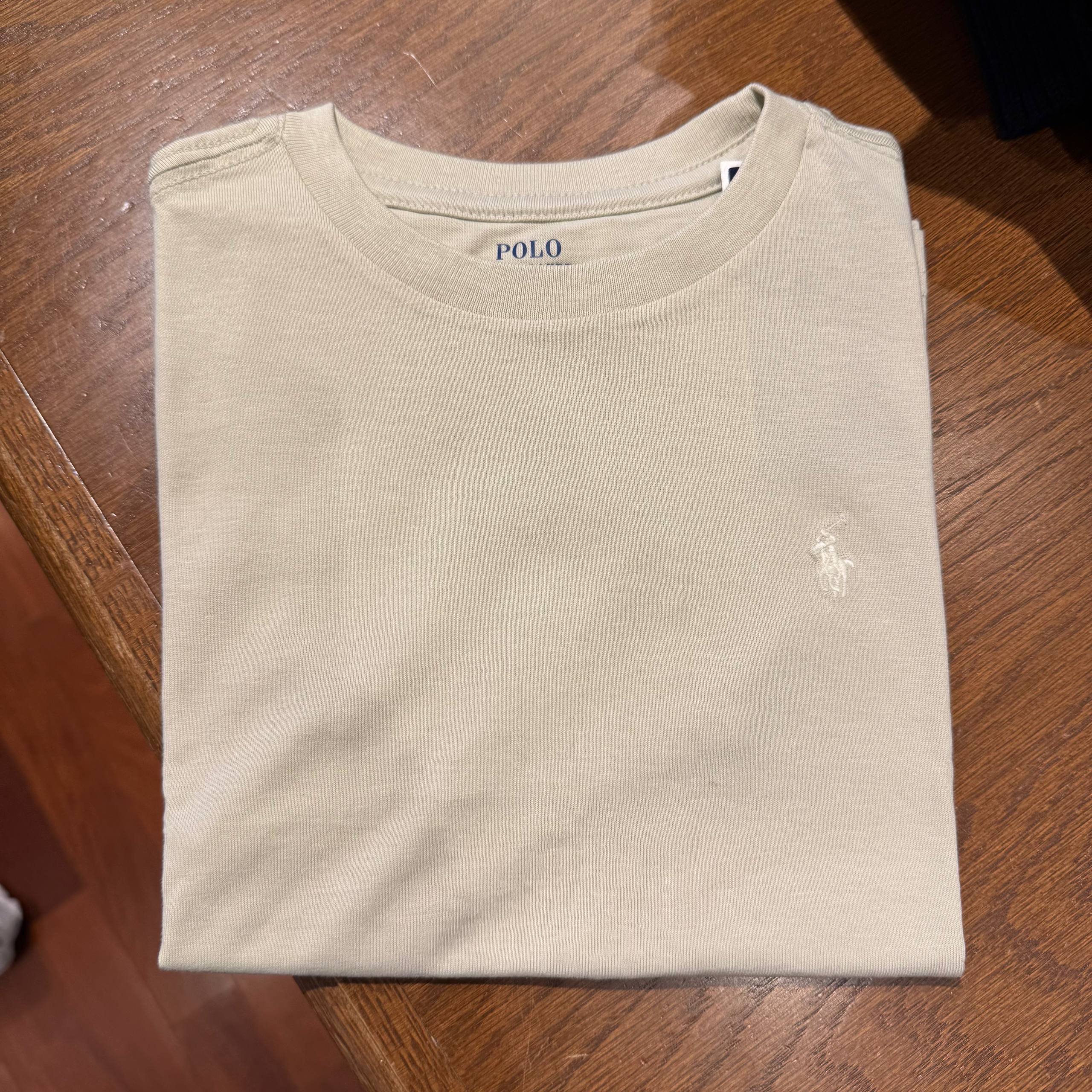 CAMISETA