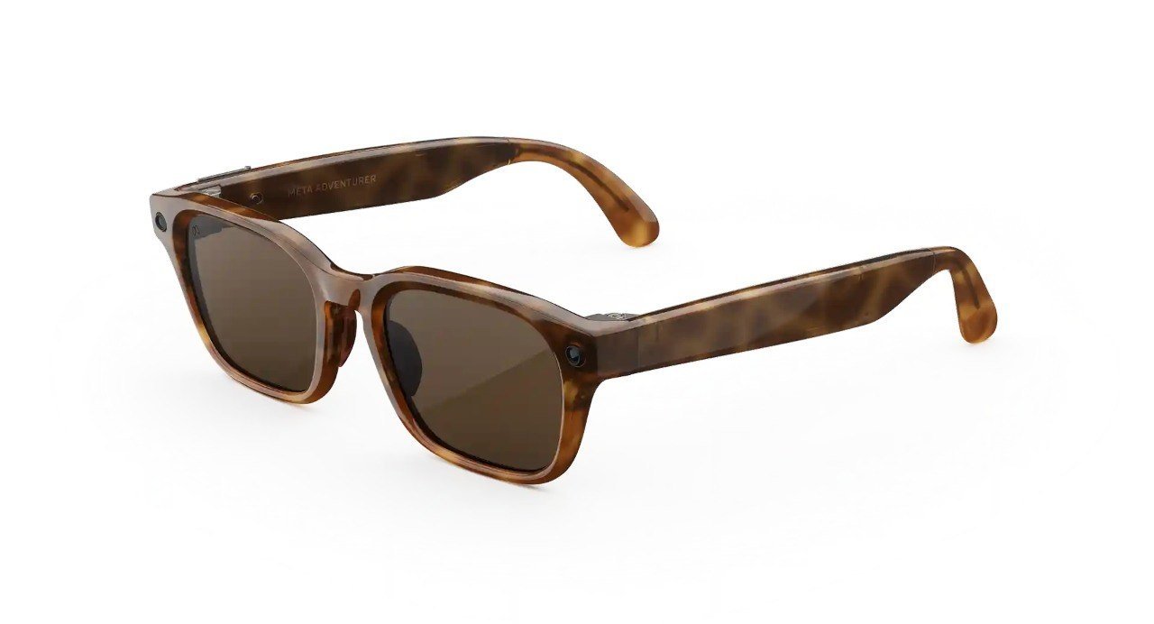 Adventurer Frame color:Classic Tortoise
Lens color:Brown