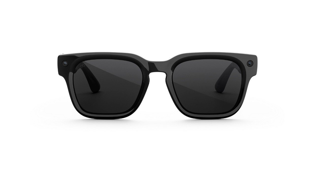 Fury Frame color:Classic Black
Lens color:Clear to Grey Transitions®