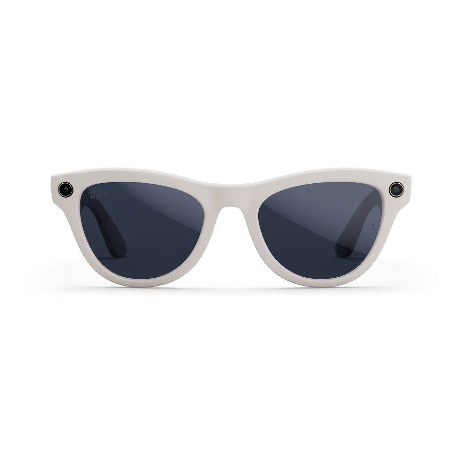 Skyler (Gen 2) Frame color:Shiny Chalky Gray
Lens color:Clear to Sapphire Transitions®