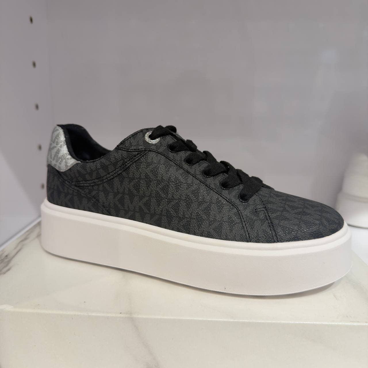 TÊNIS