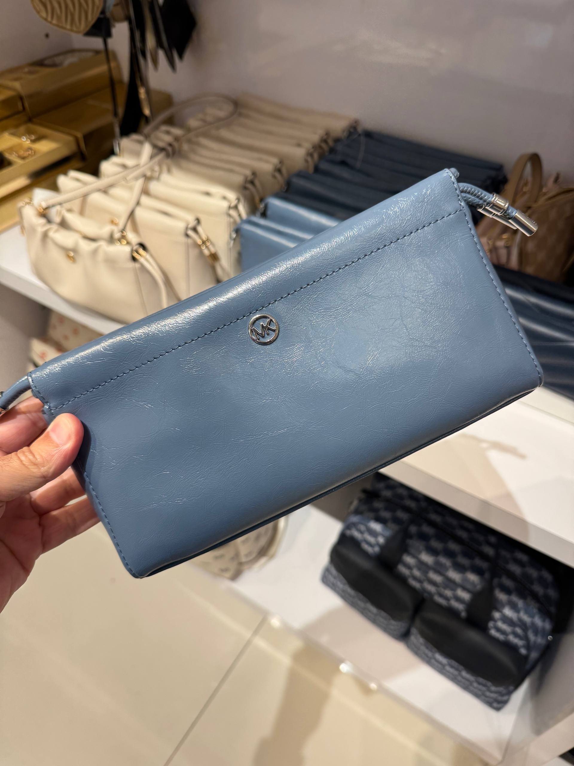 BOLSA DE OMBRO