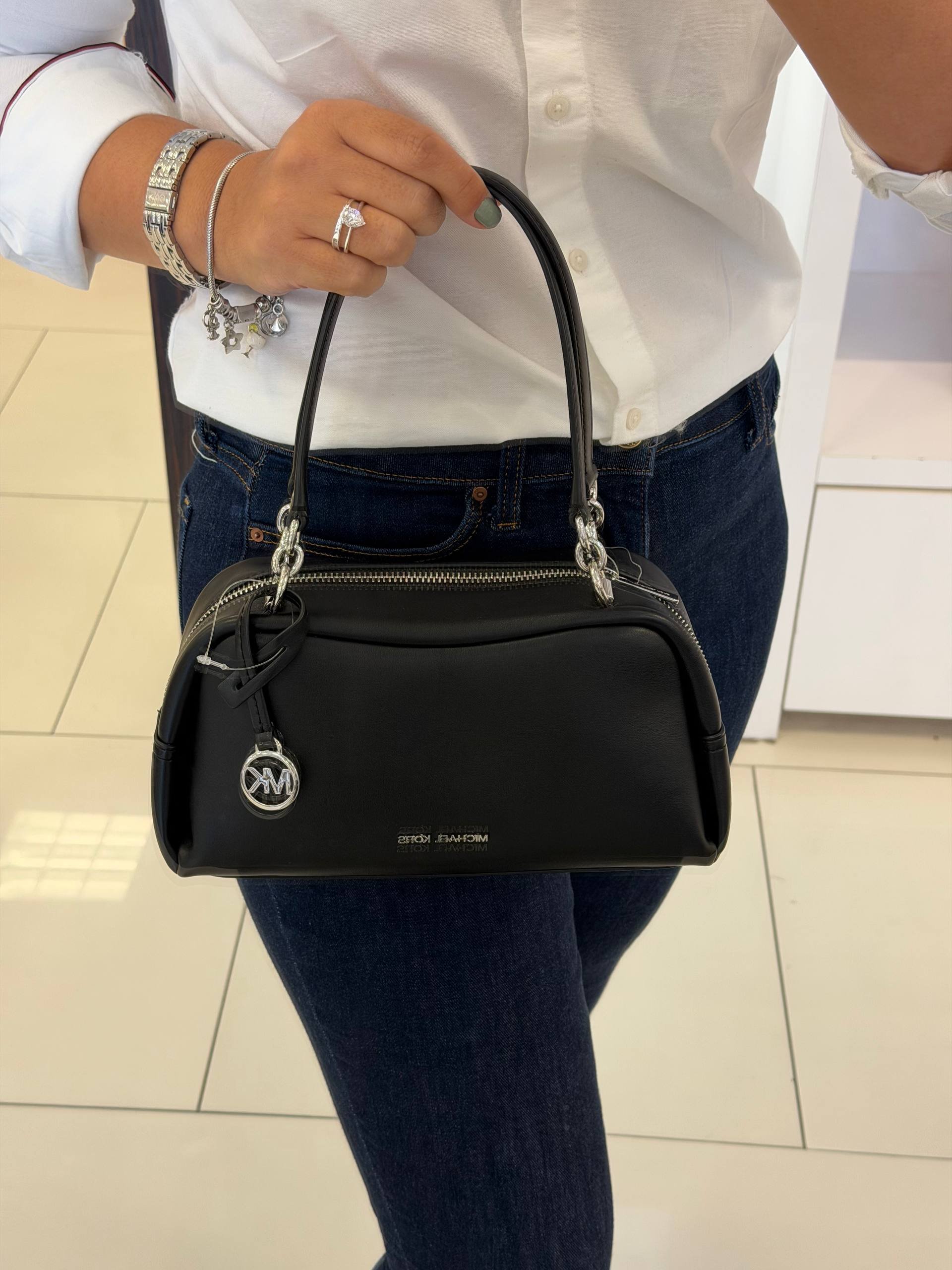 BOLSA DE OMBRO CECILY COM ALÇA EXTRA