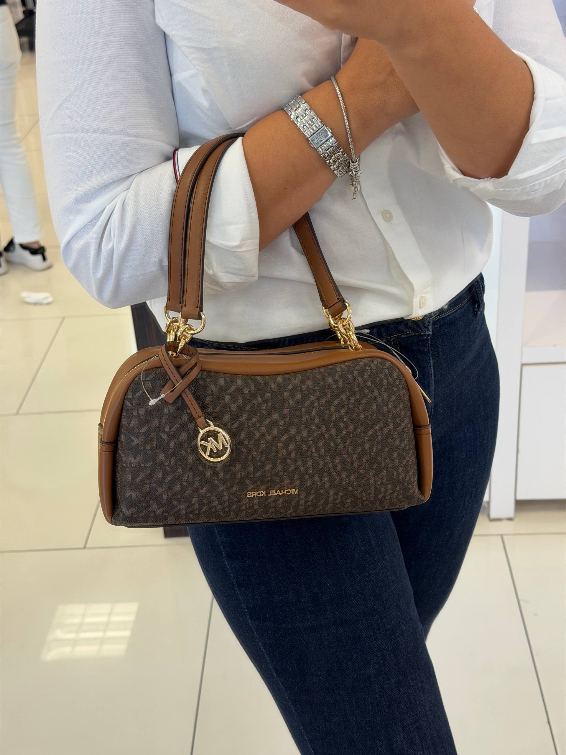BOLSA DE OMBRO CECILY COM ALÇA EXTRA