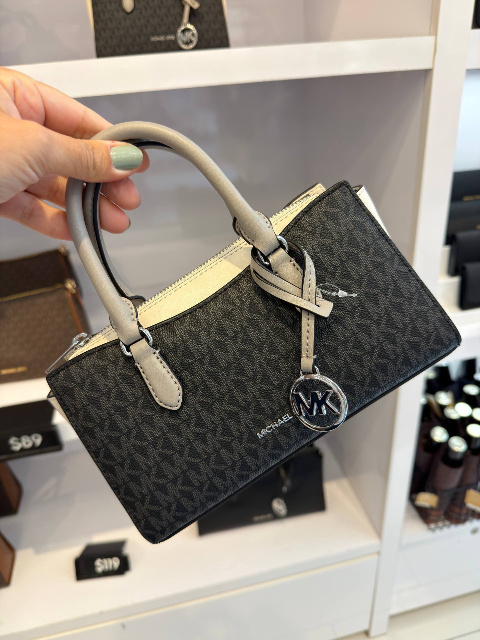 BOLSA ARDEN DE MÃO COM ALÇA EXTRA