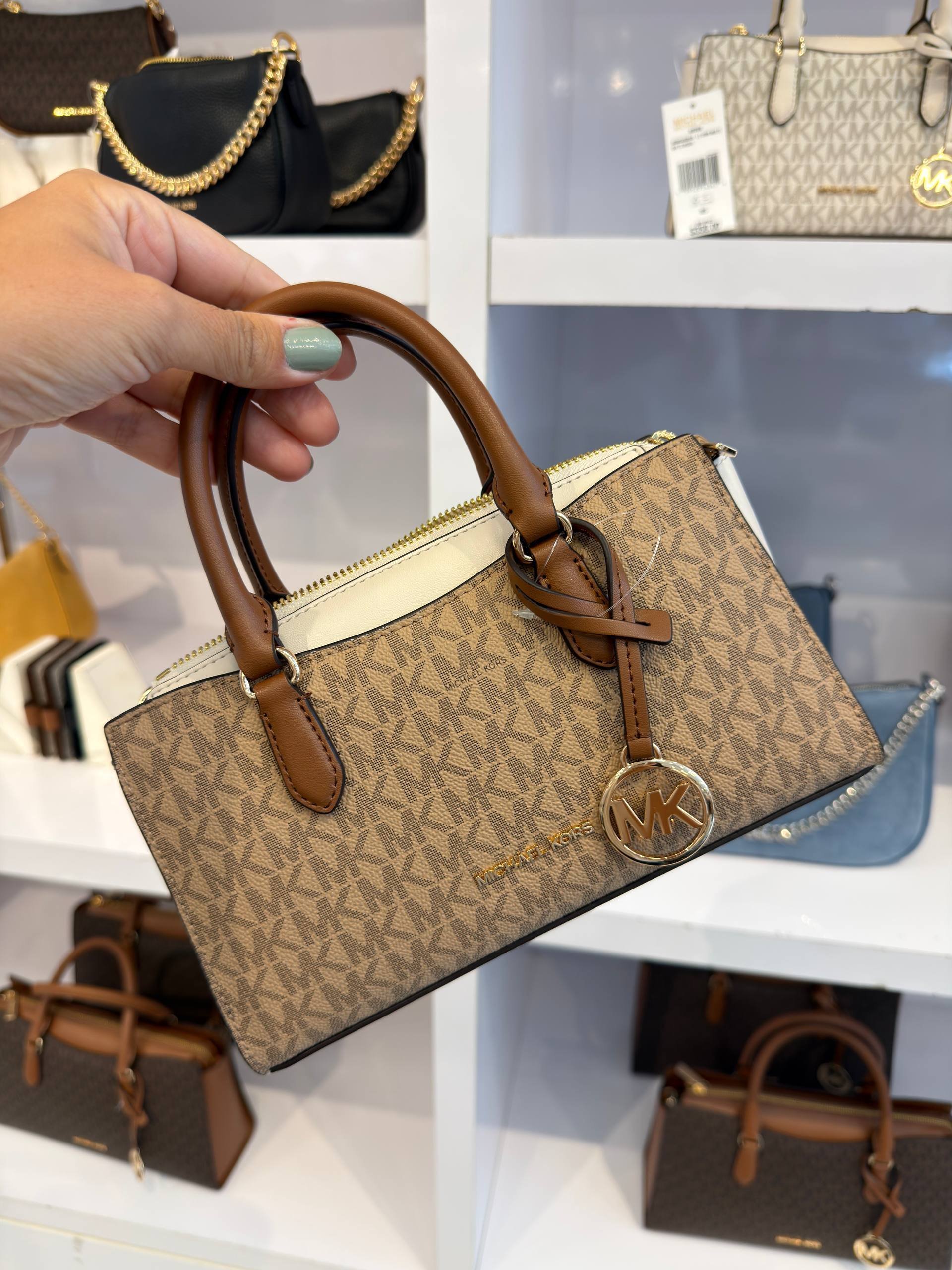 BOLSA ARDEN DE MÃO COM ALÇA EXTRA