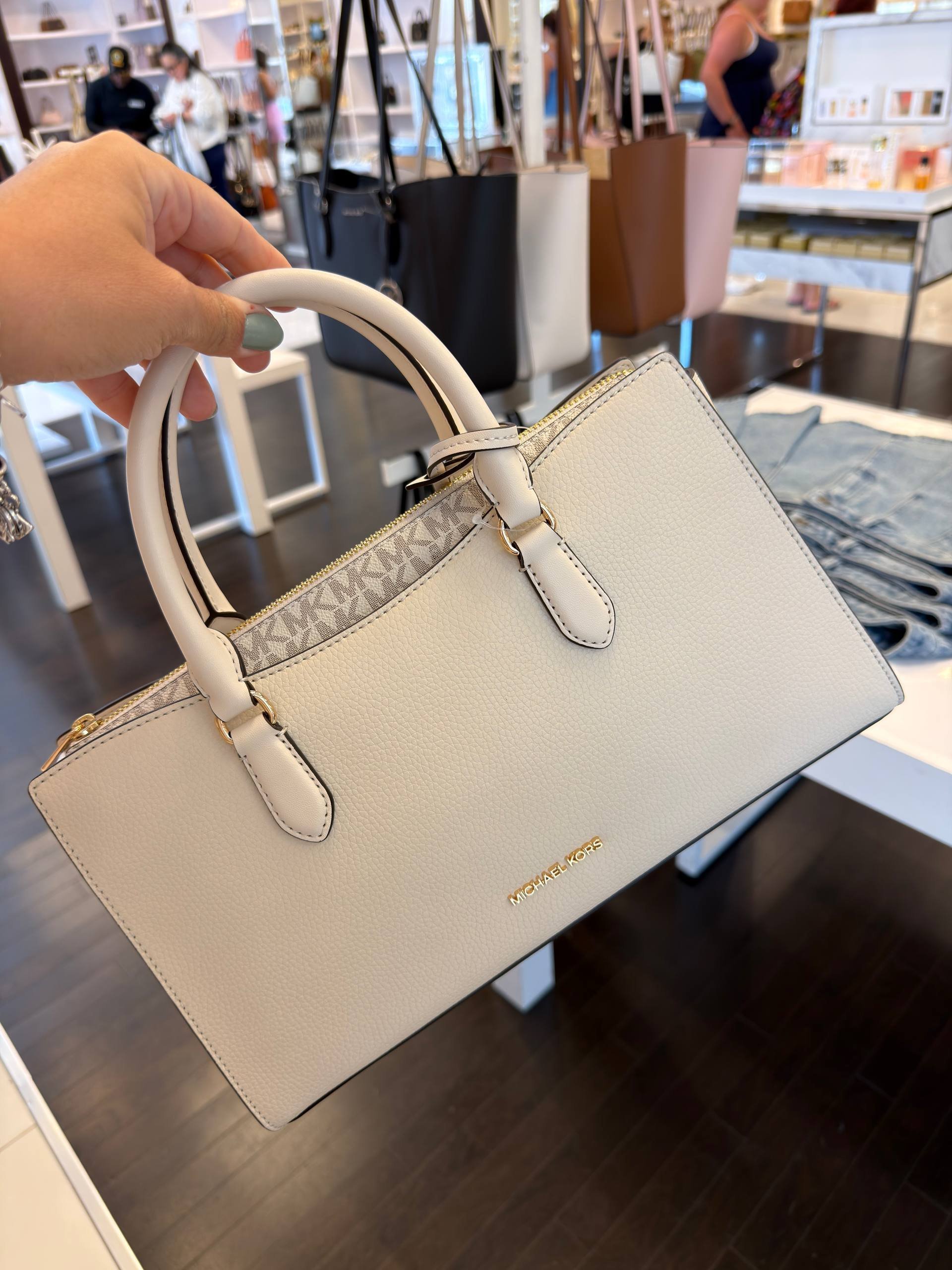 BOLSA ARDEN DE MÃO COM ALÇA EXTRA