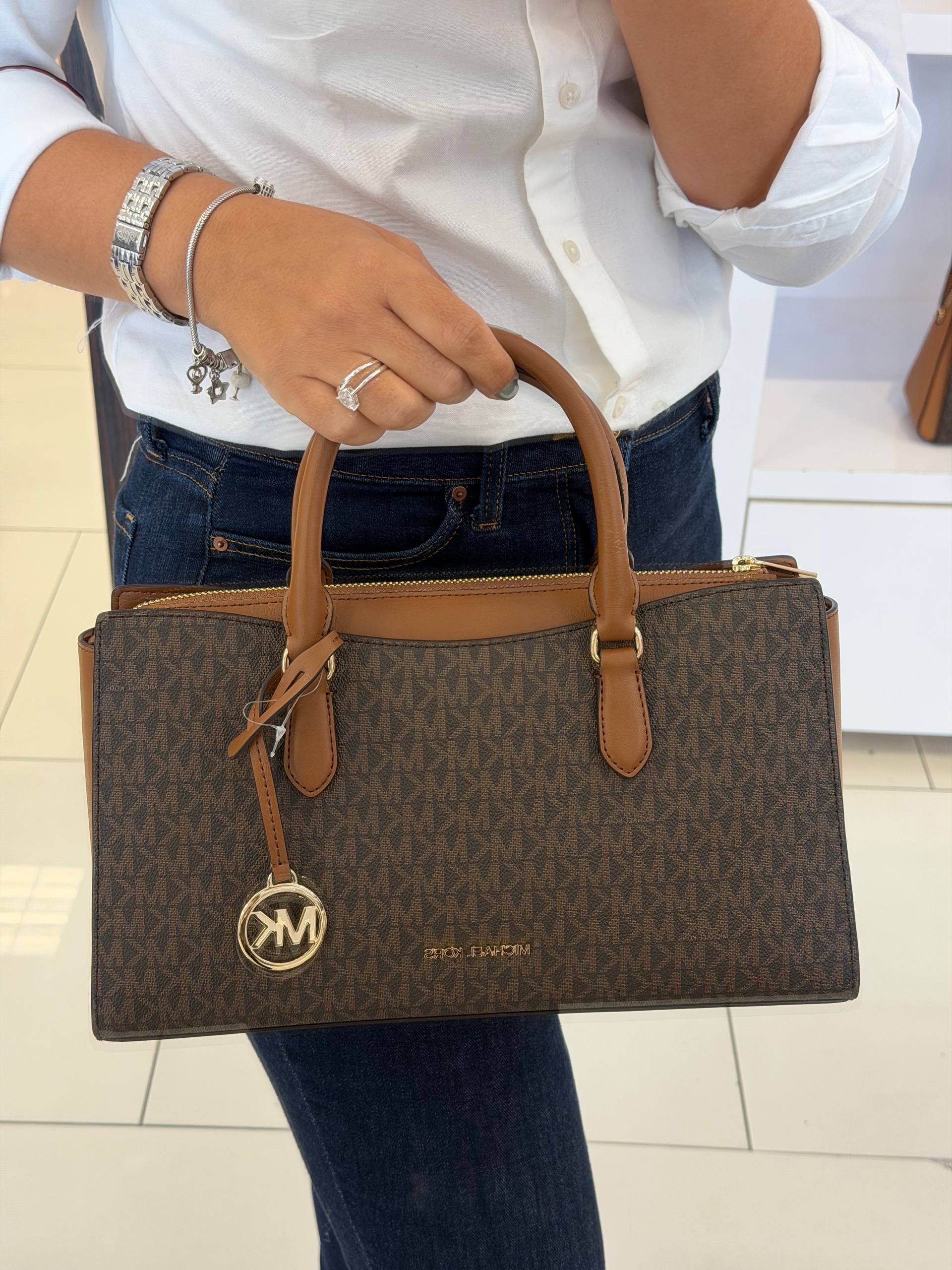 BOLSA ARDEN DE MÃO COM ALÇA EXTRA