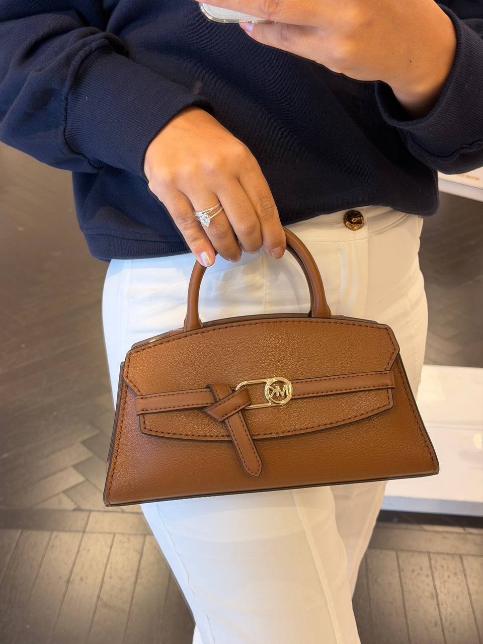 BOLSA GRETA COM ALCA EXTRA