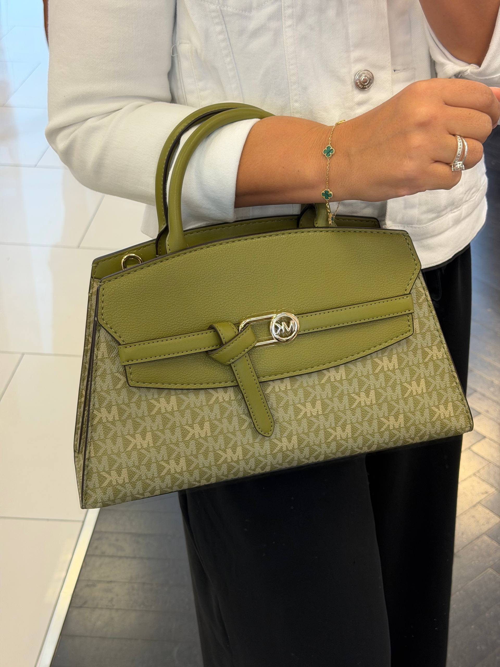 BOLSA GRETA COM ALCA EXTRA