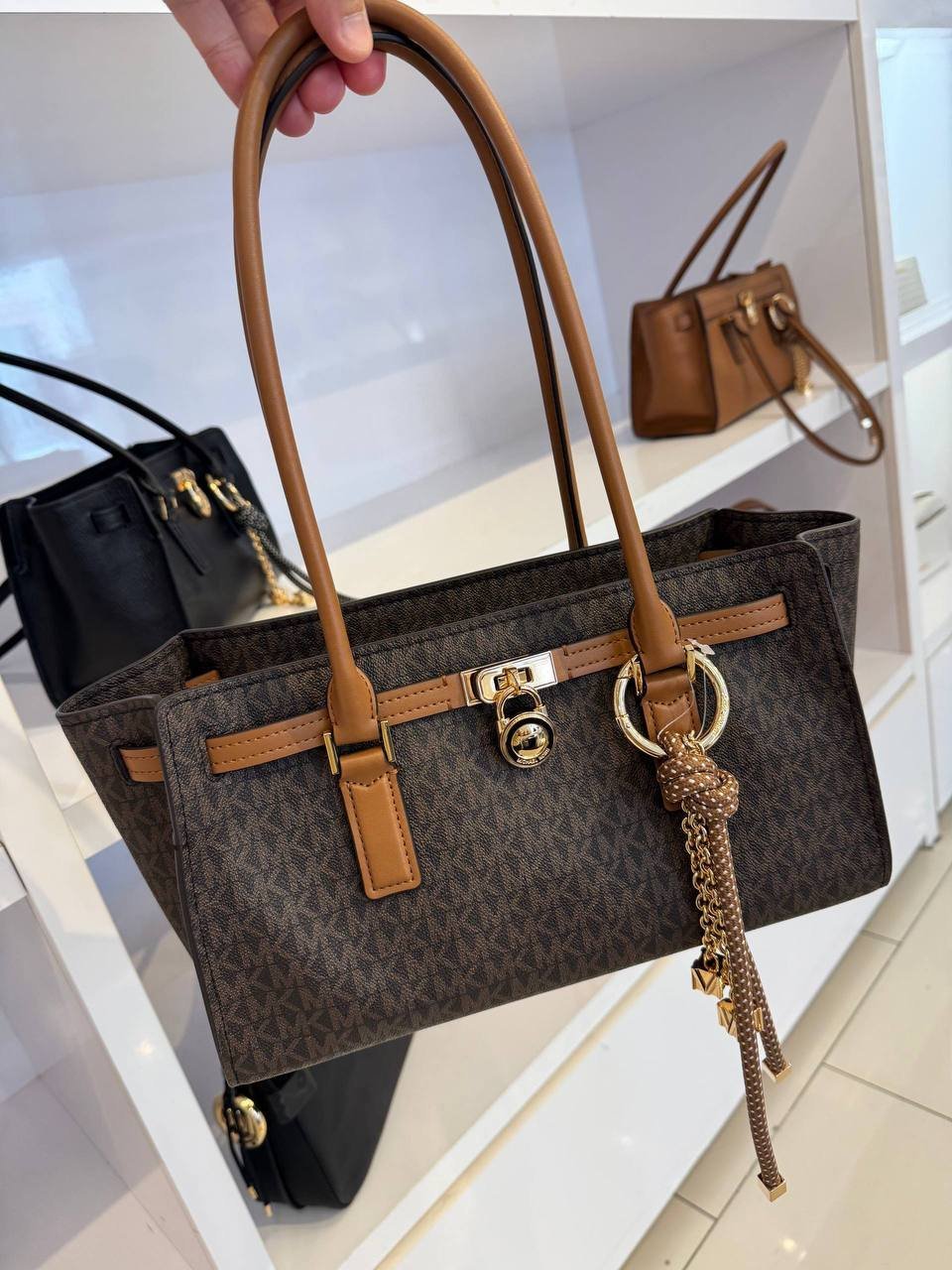 BOLSA DE OMBRO HAMILTON MODERNE
