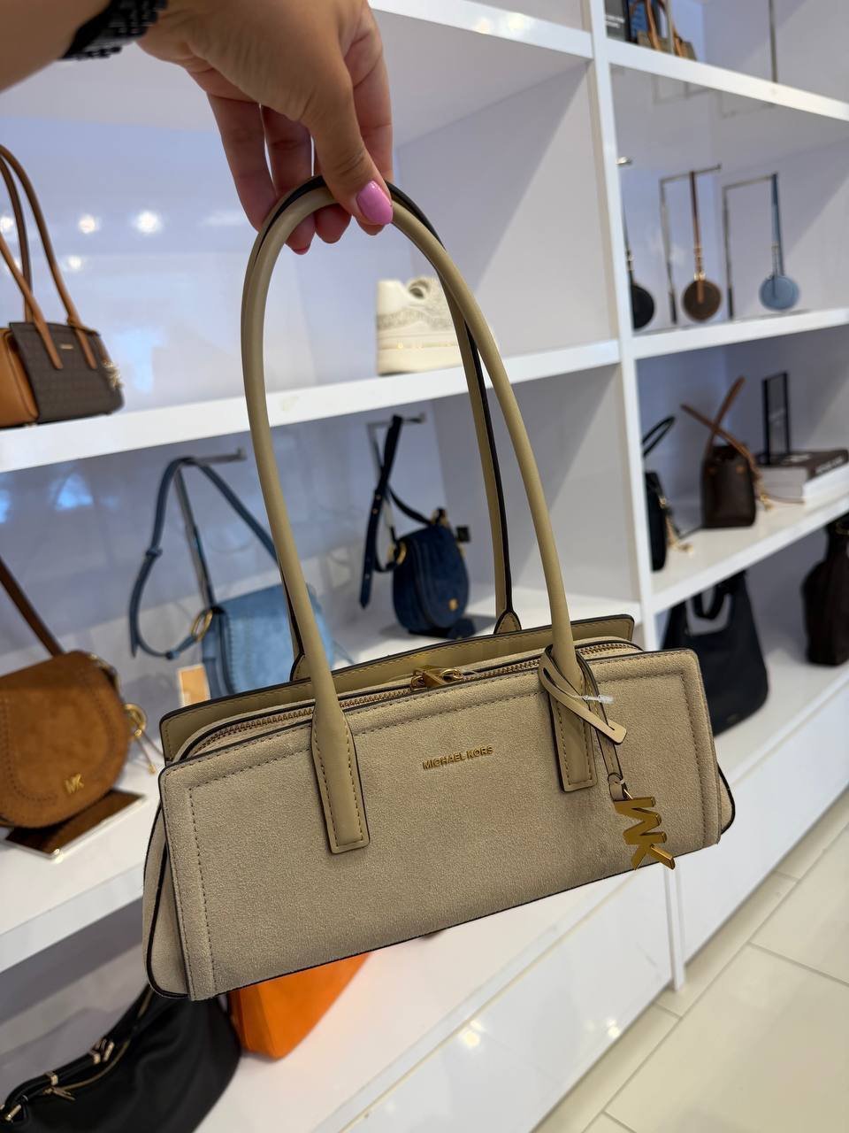 BOLSA DE OMBRO LAILA
