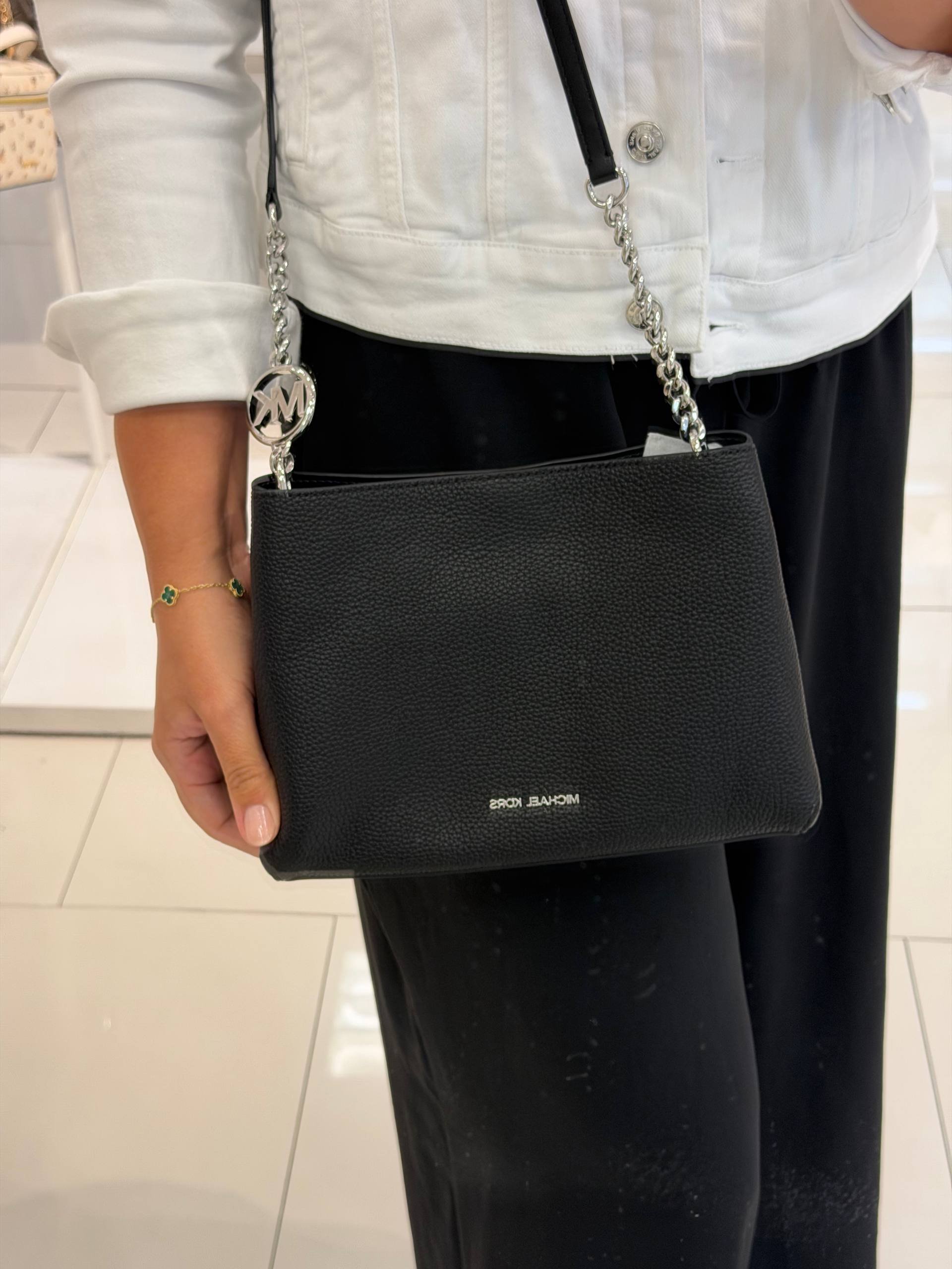 CROSSBODY