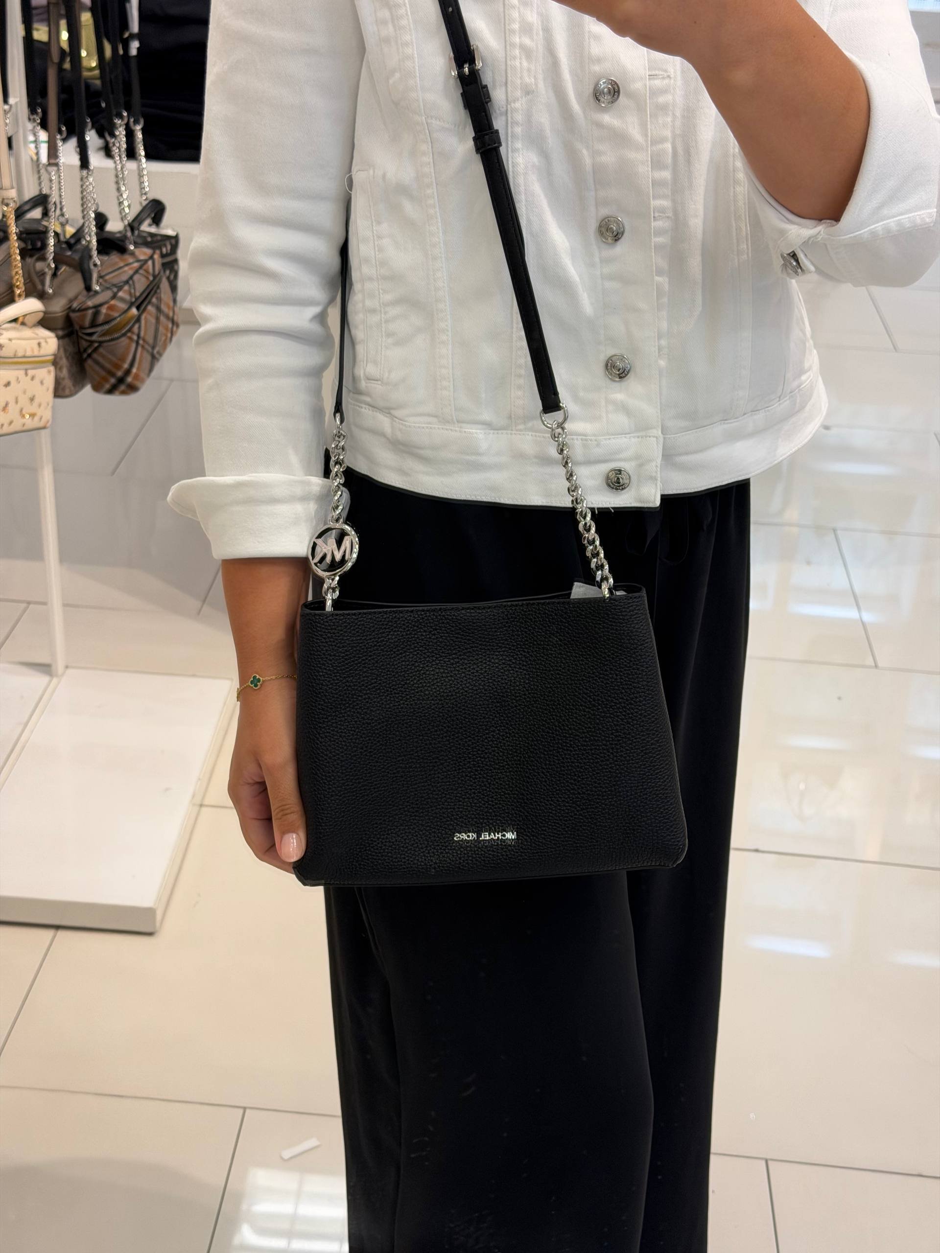 CROSSBODY