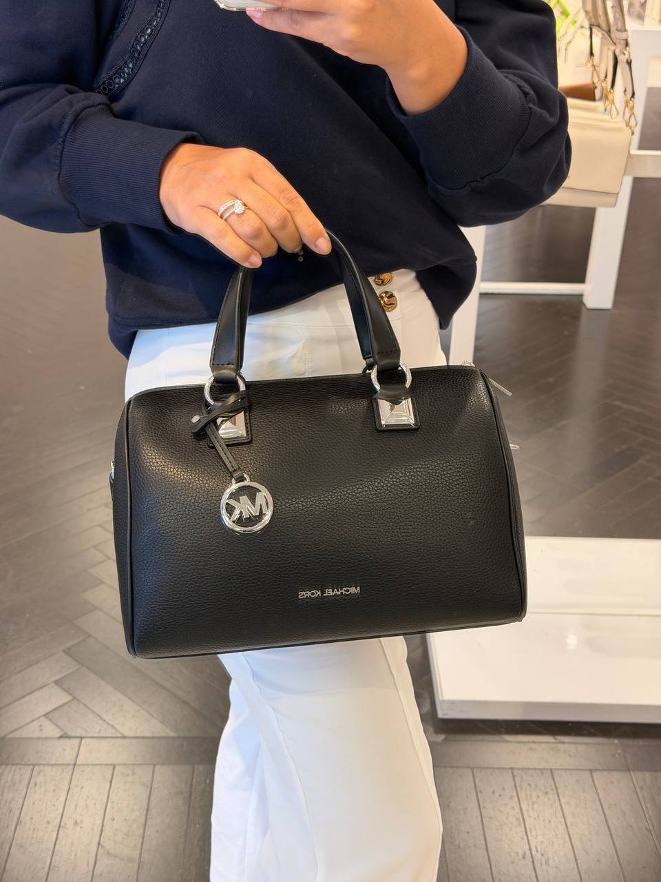 BOLSA GRAYSON DE MÃO COM ALÇA EXTRA